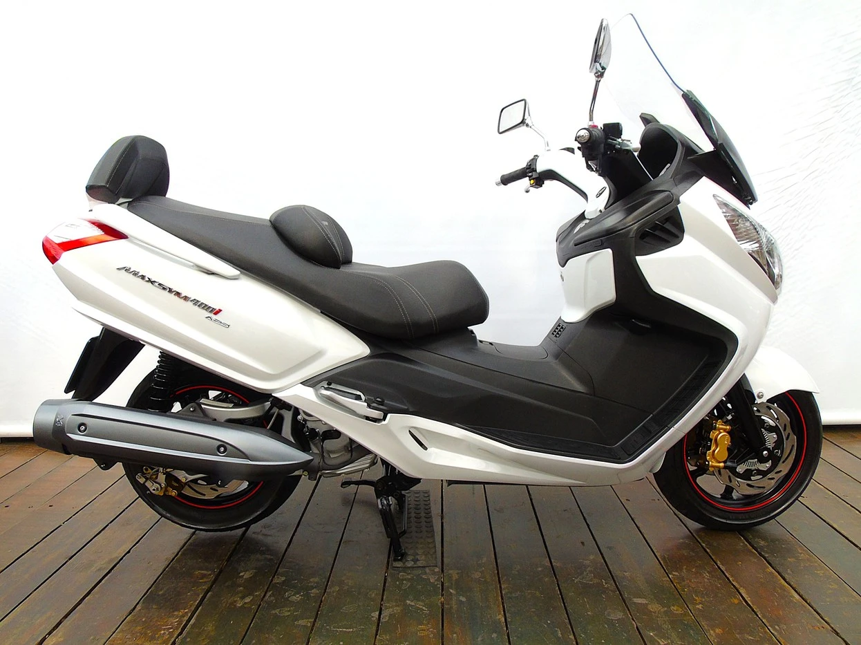DAFRA MAXSYM 400i