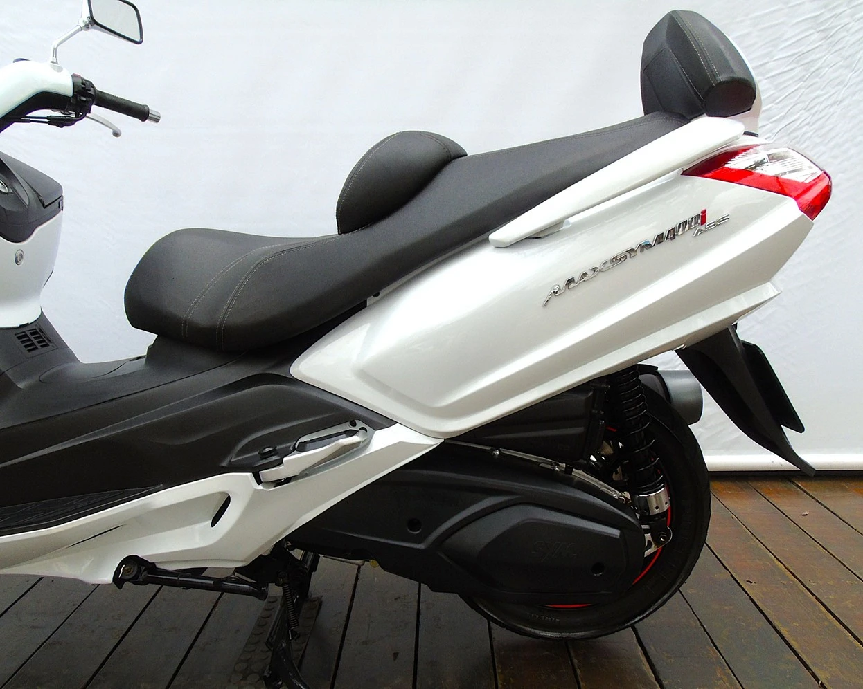 DAFRA MAXSYM 400i