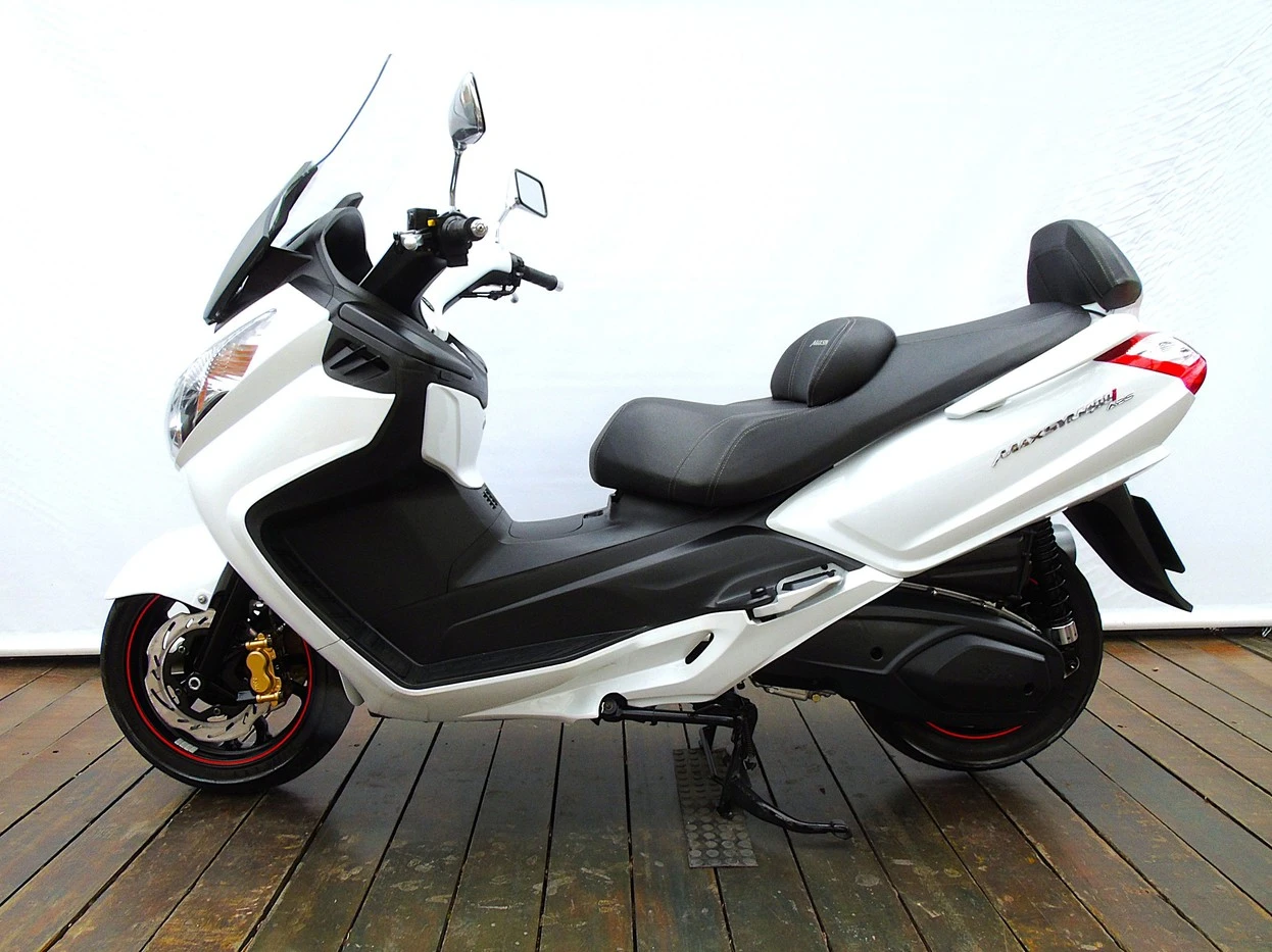 DAFRA MAXSYM 400i