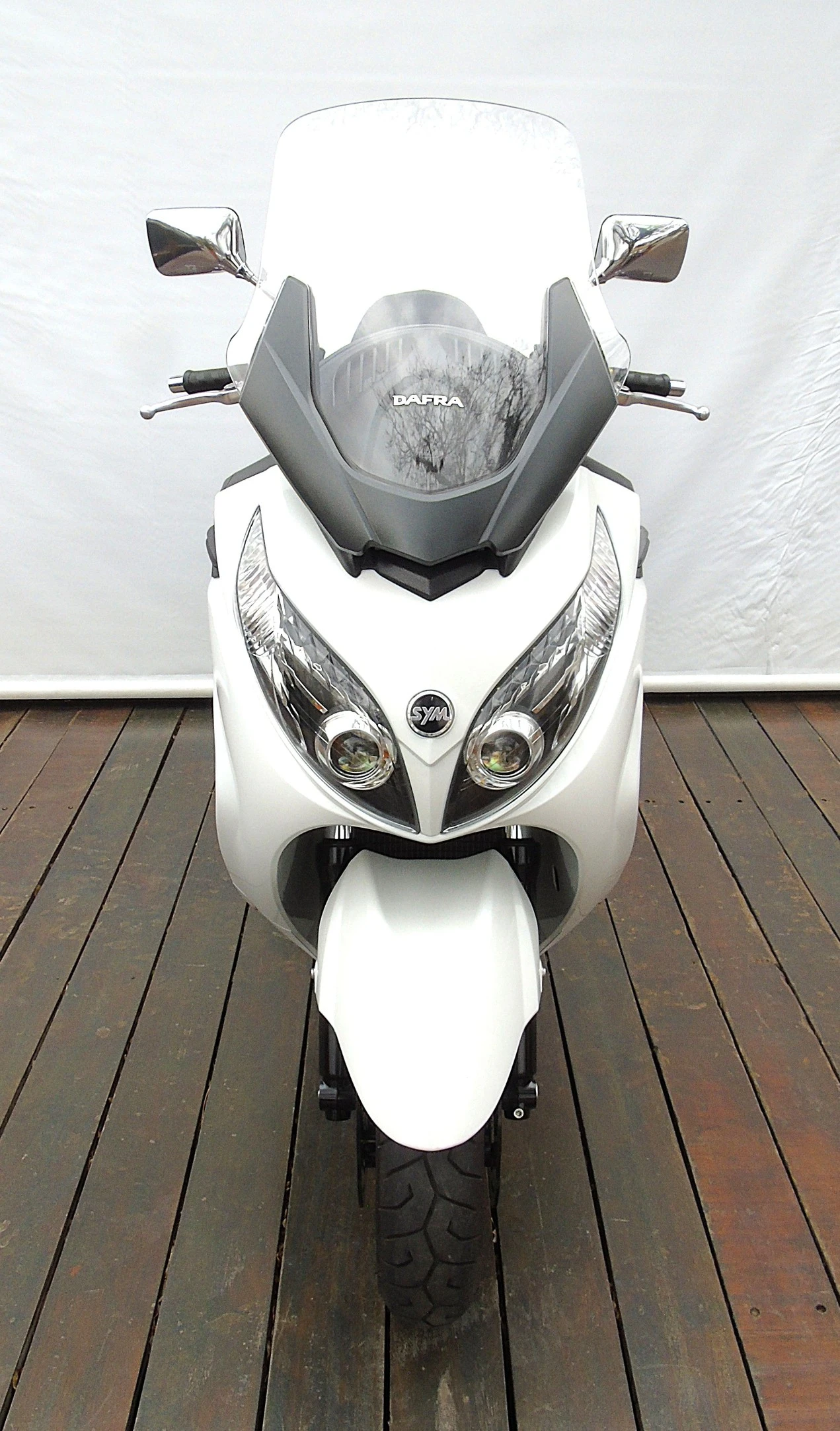 DAFRA MAXSYM 400i