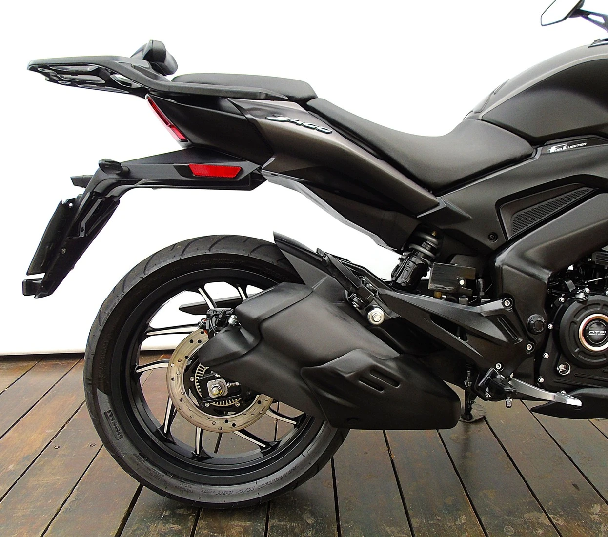 BAJAJ DOMINAR 400