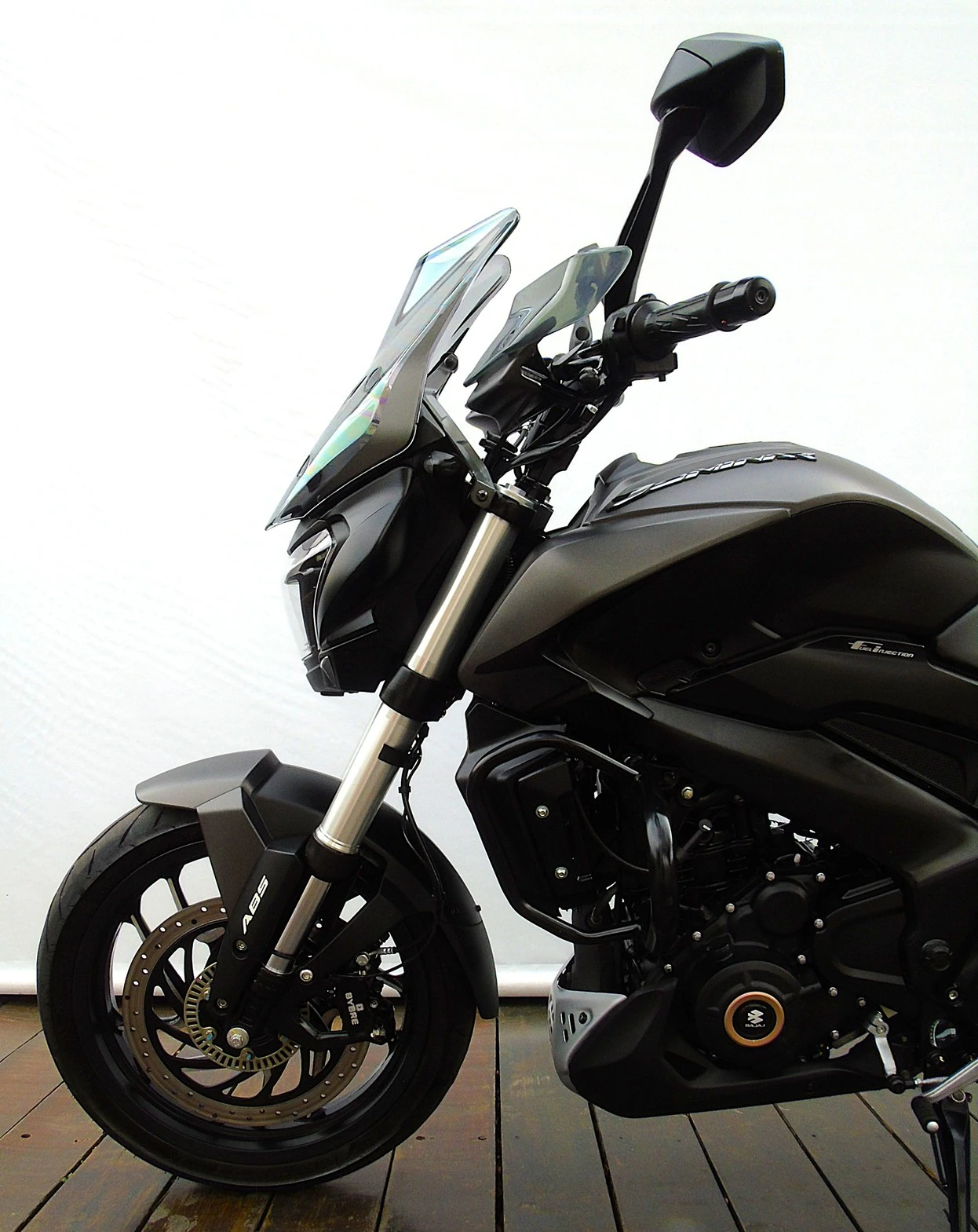 BAJAJ DOMINAR 400