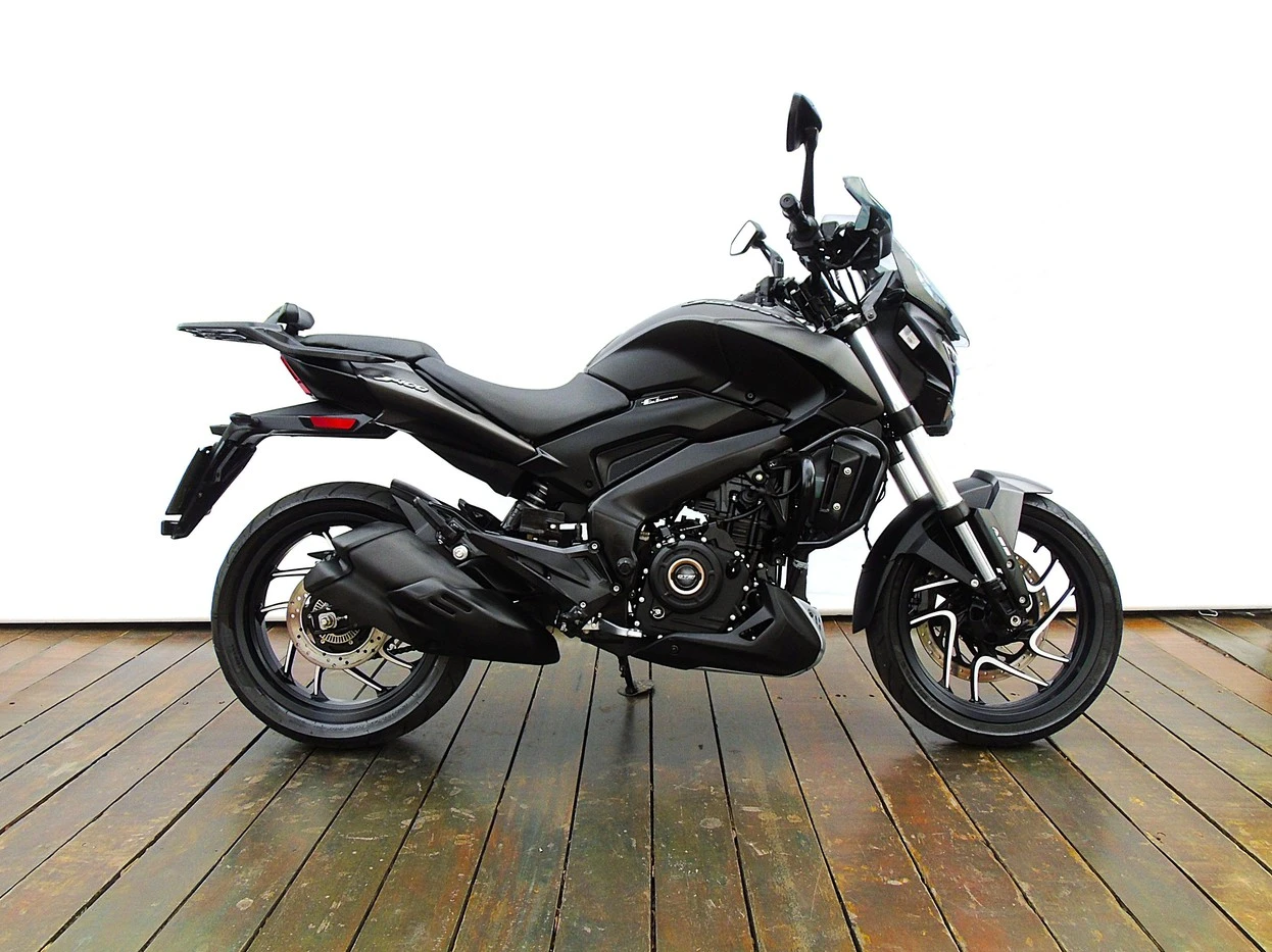 BAJAJ DOMINAR 400