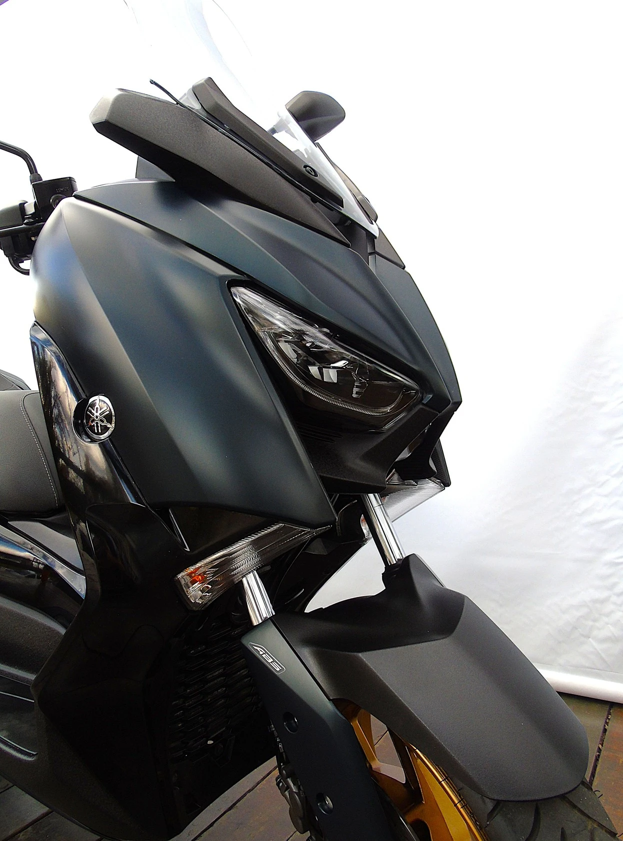 YAMAHA XMAX ABS