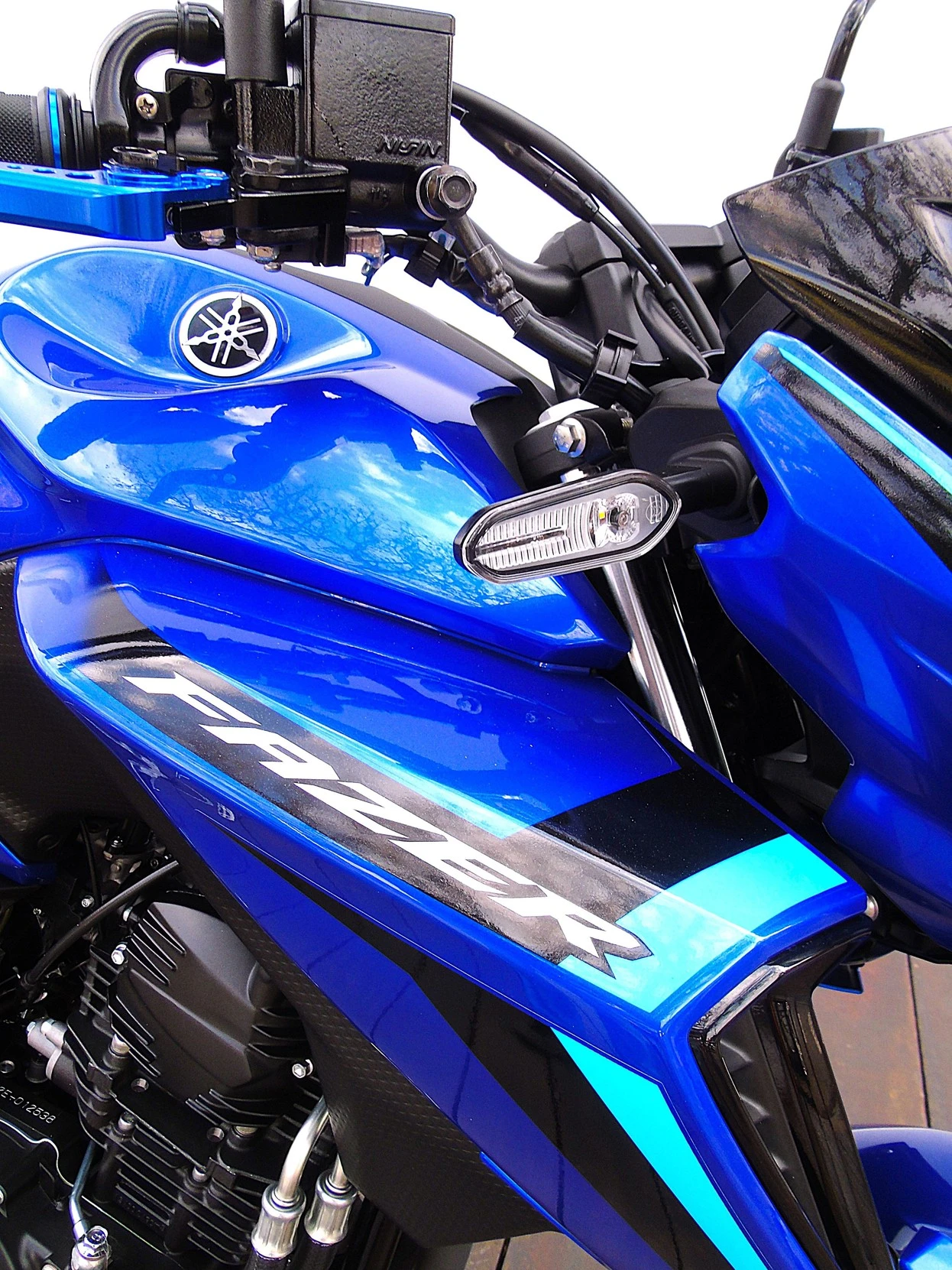 YAMAHA FZ25 FAZER ABS