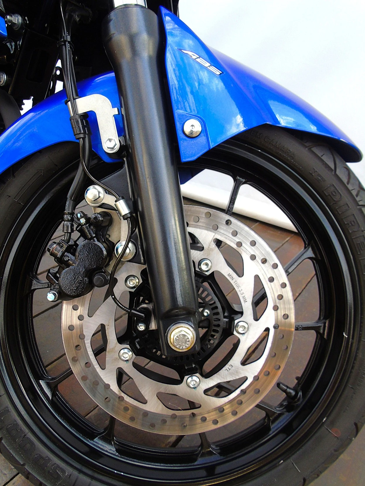YAMAHA FZ25 FAZER ABS
