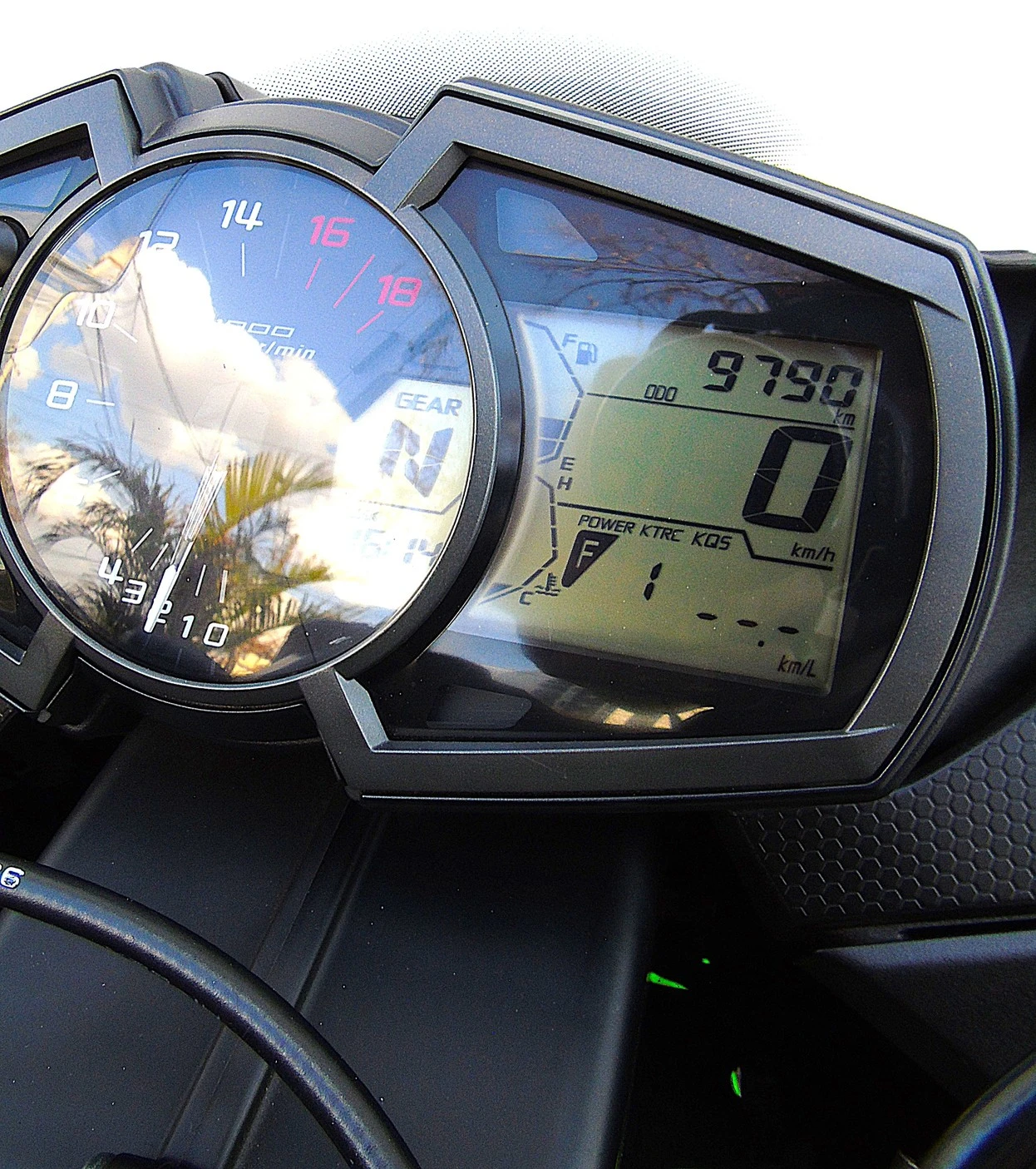 KAWASAKI NINJA ZX-6R 636 CC