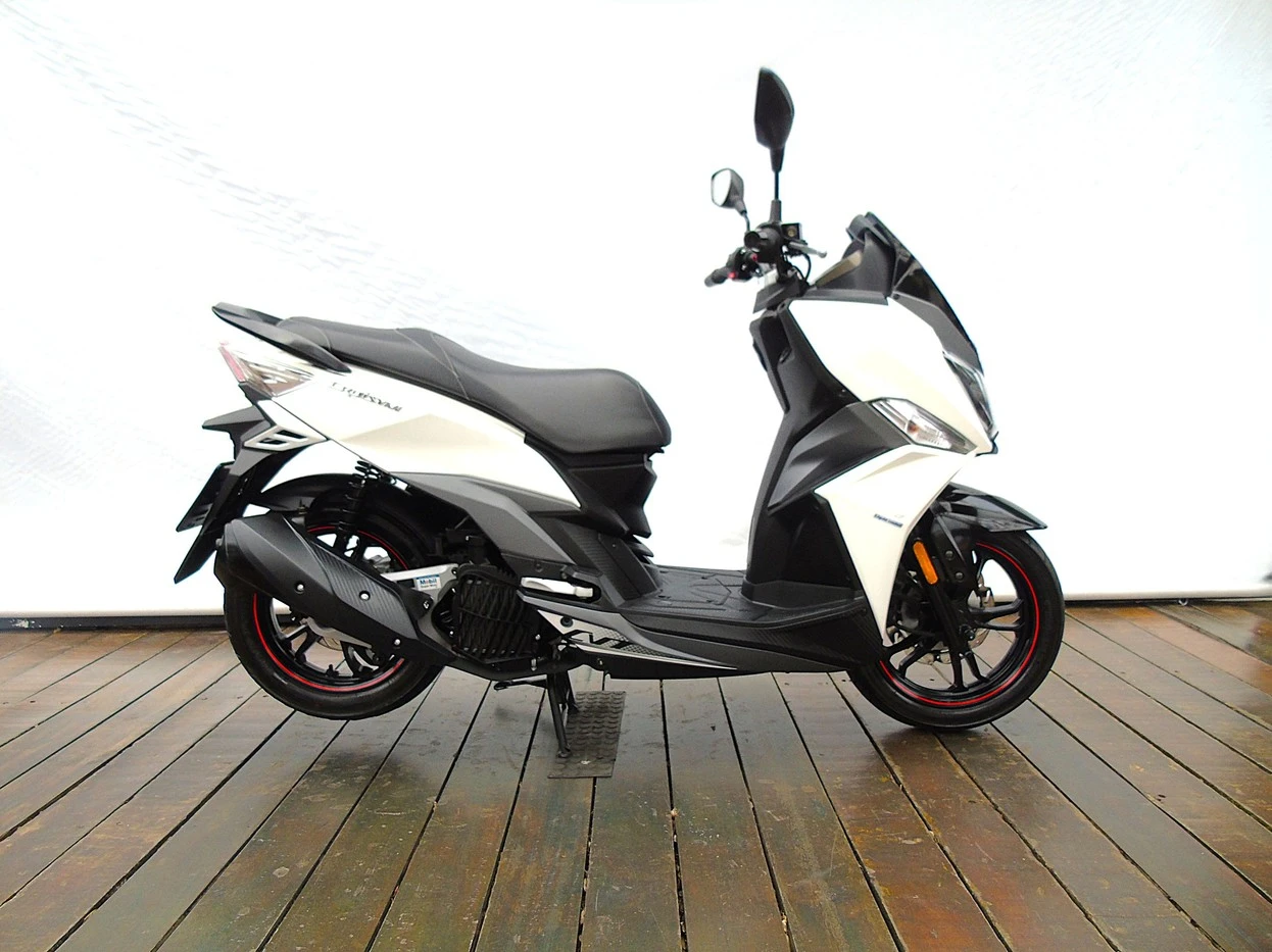 DAFRA CRUISYM 150