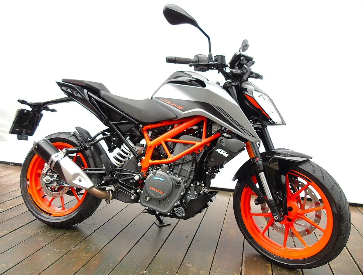 KTM DUKE 390 ABS