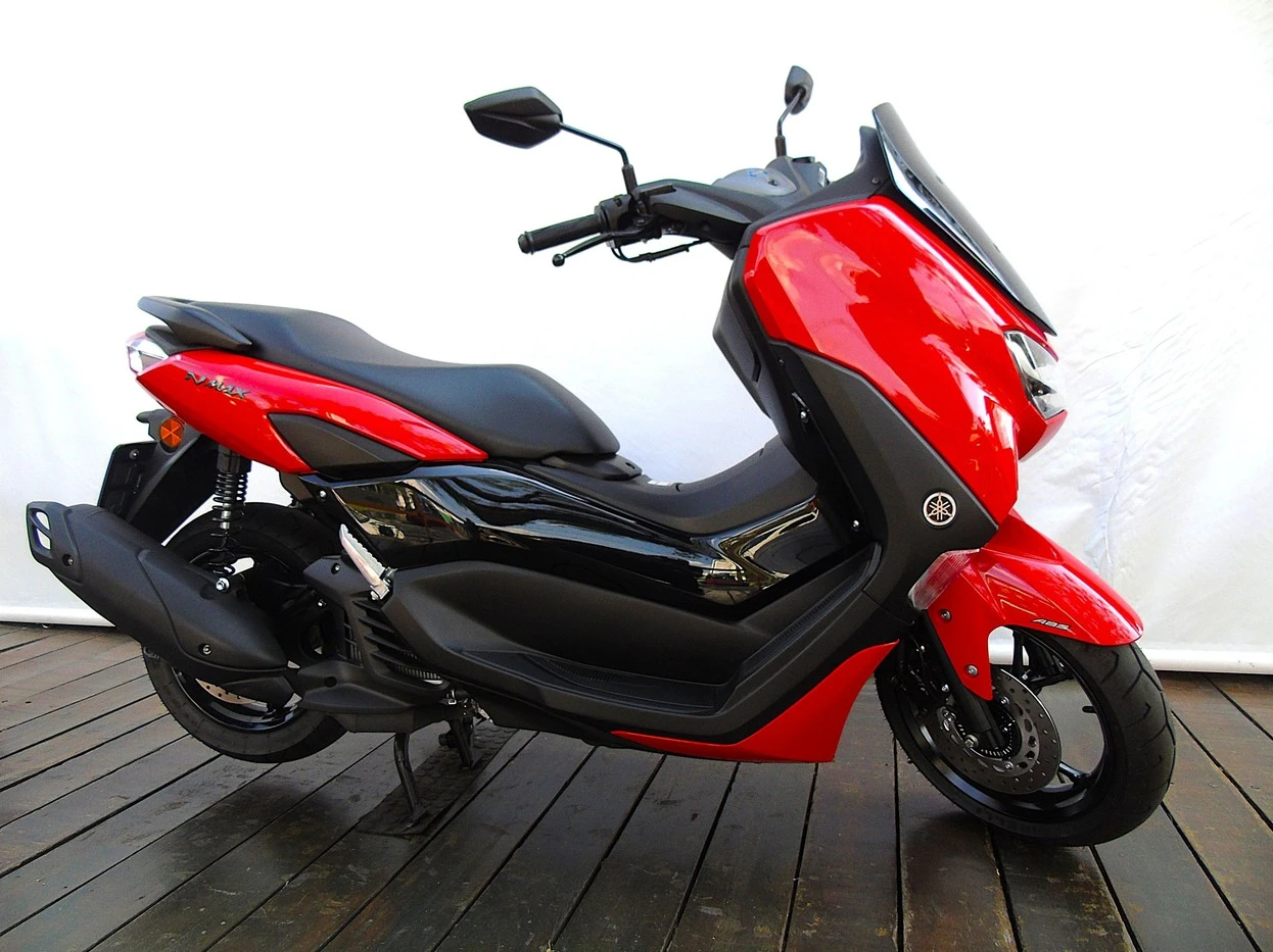 YAMAHA NMAX CONNECTED 160 ABS