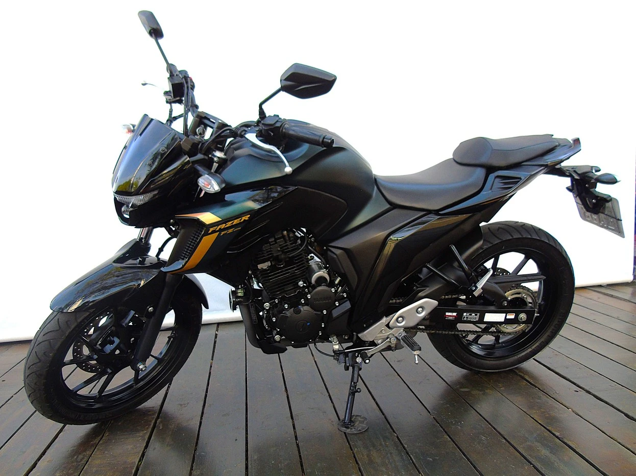 YAMAHA FZ25 FAZER ABS