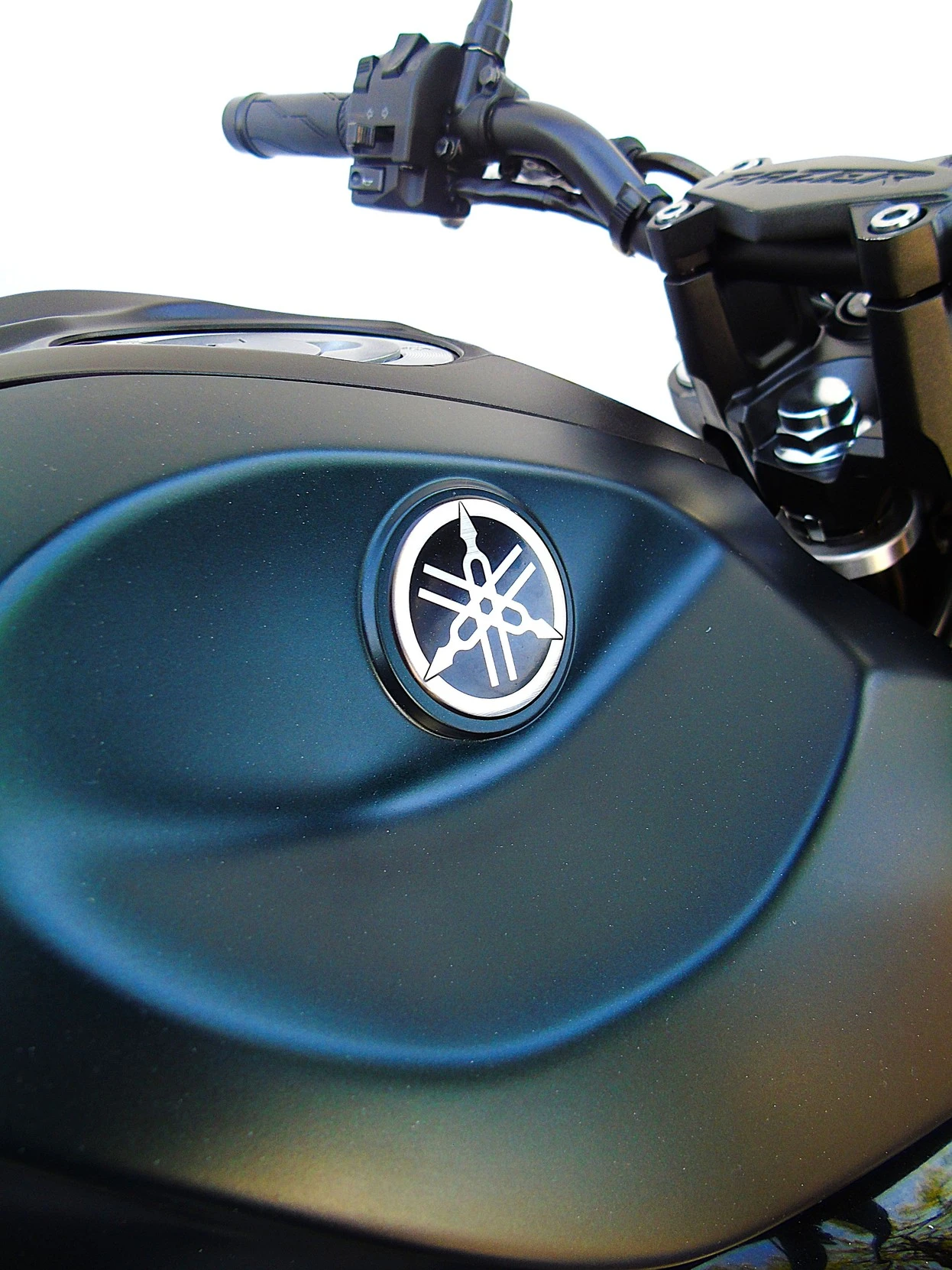 YAMAHA FZ25 FAZER ABS