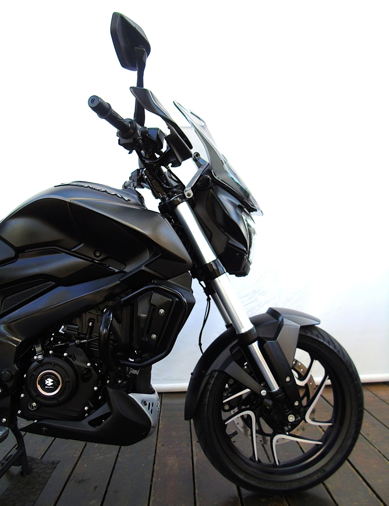 BAJAJ DOMINAR 400