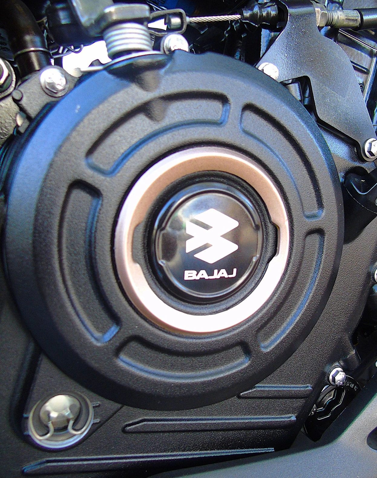 BAJAJ DOMINAR 400