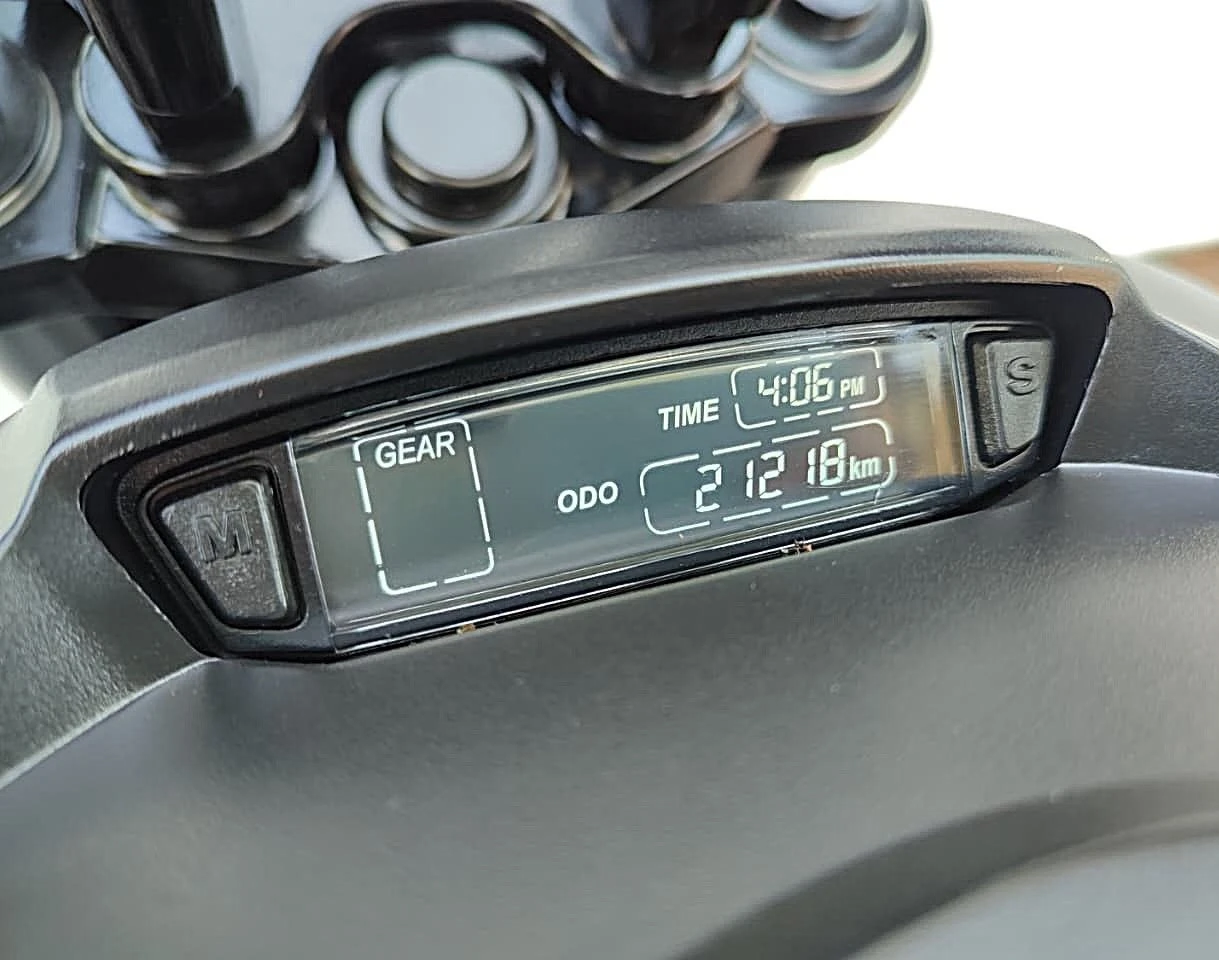 BAJAJ DOMINAR 400