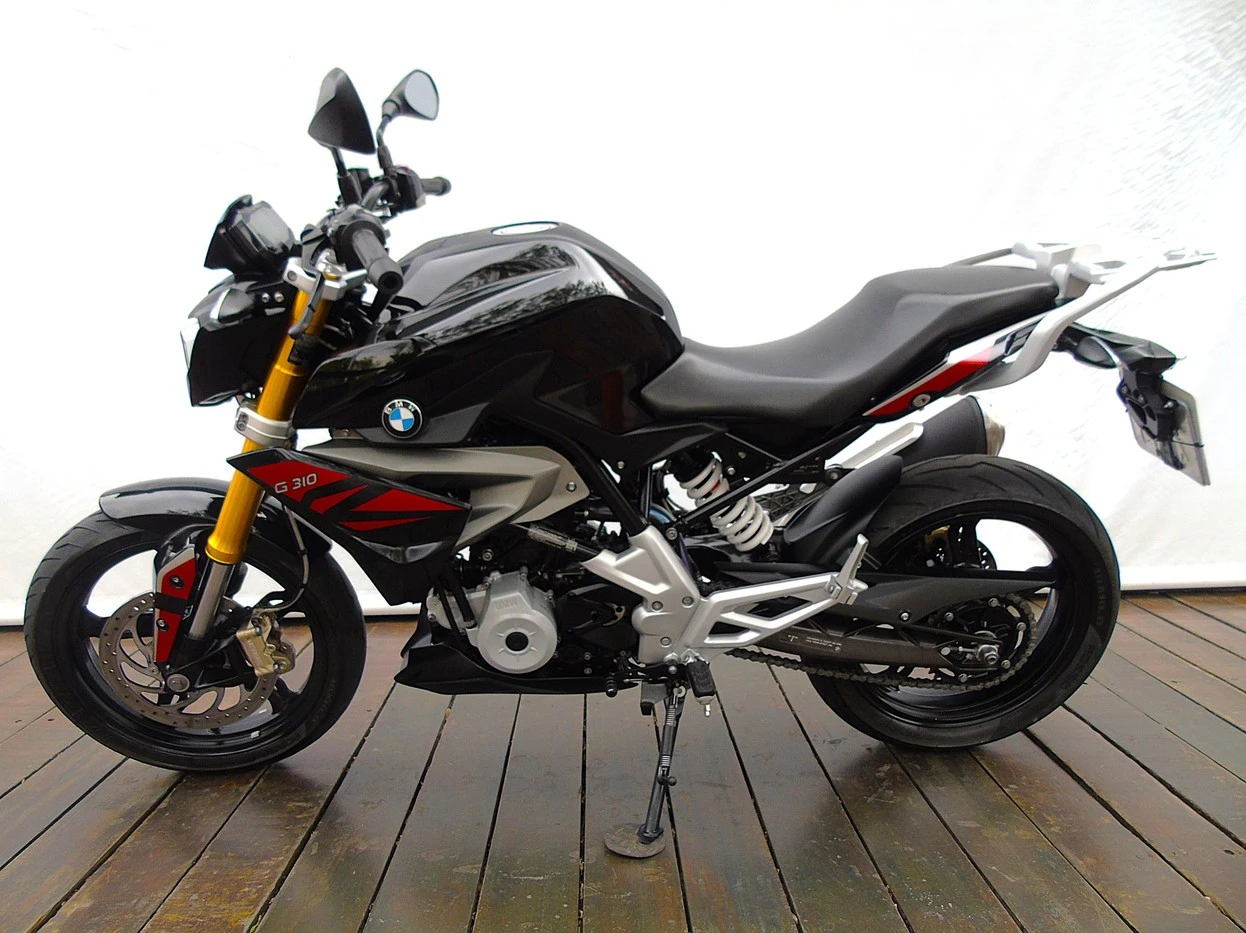 BMW G 310 R