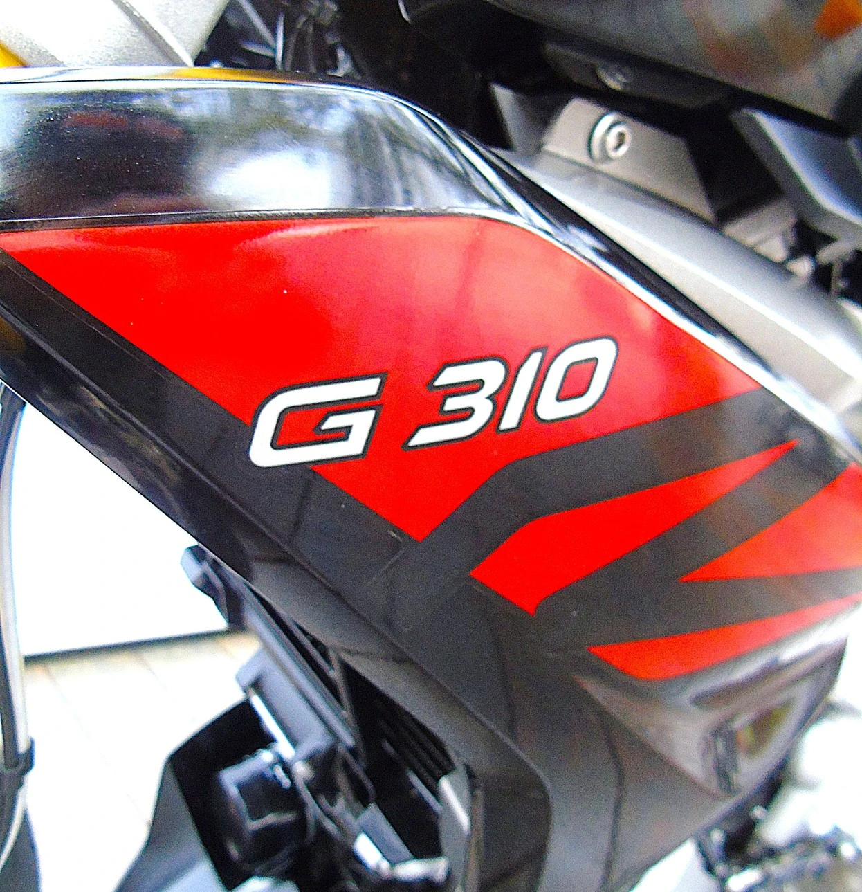 BMW G 310 R