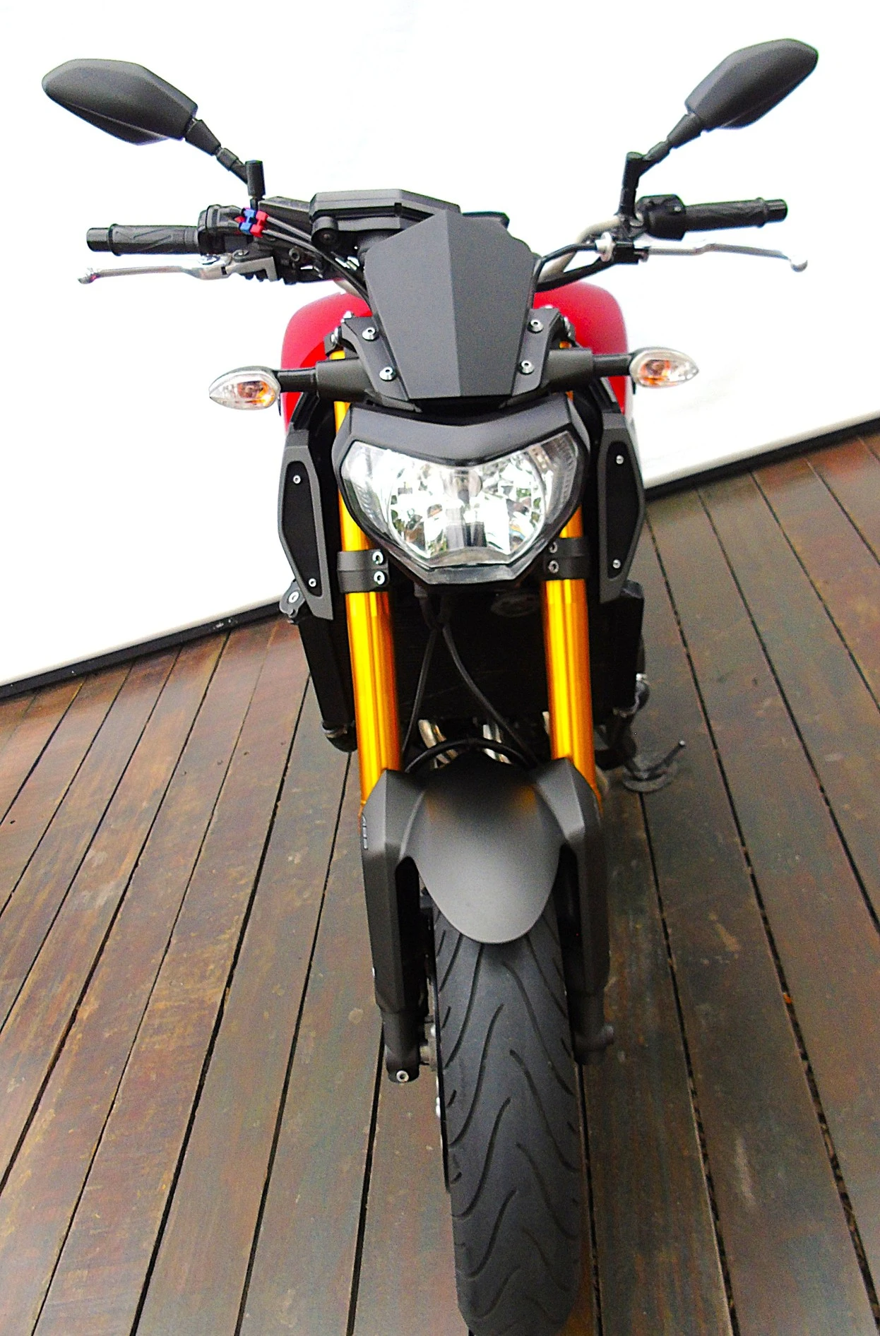 YAMAHA MT-09