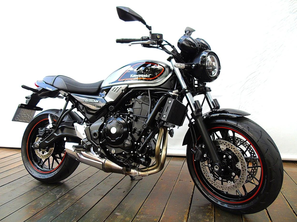 KAWASAKI Z650 ABS RS
