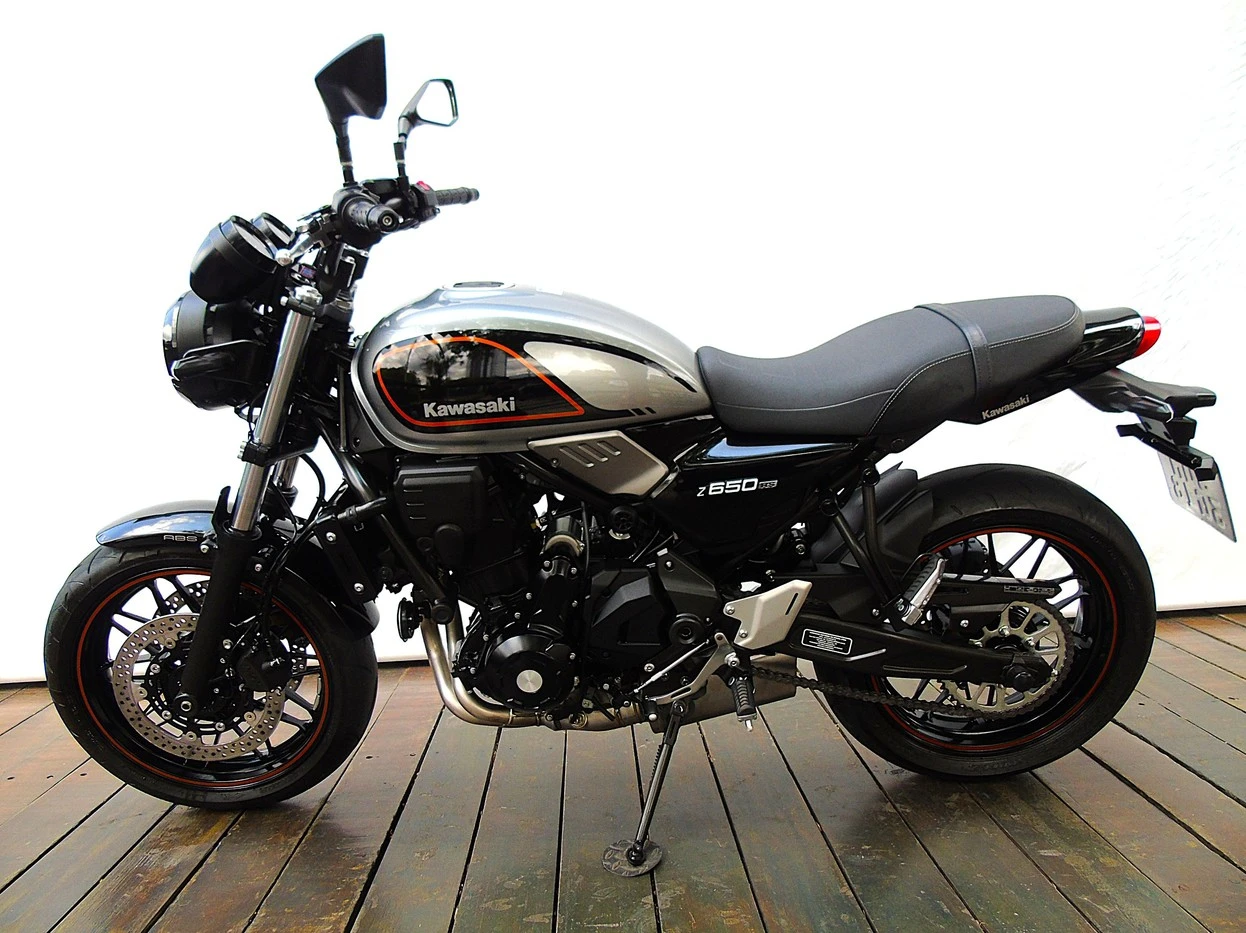 KAWASAKI Z650 ABS RS