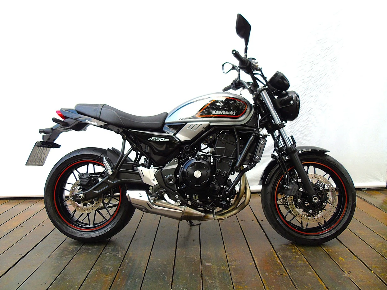 KAWASAKI Z650 ABS RS