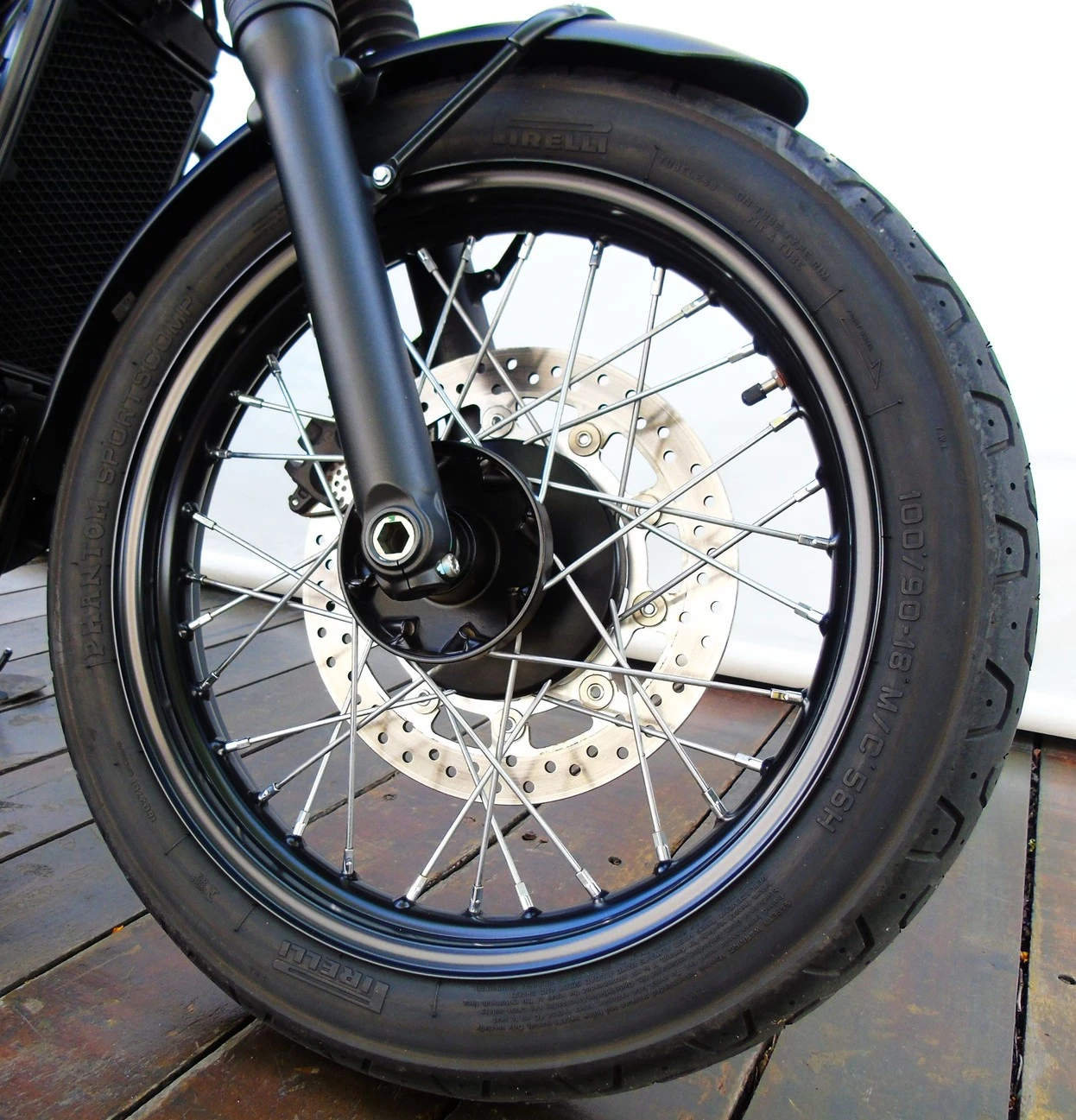 TRIUMPH BONNEVILLE T100 BLACK 900