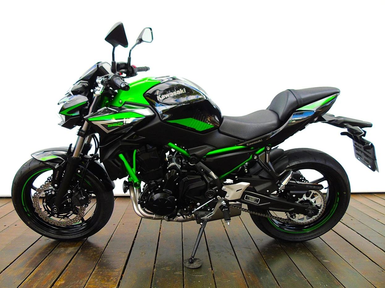 KAWASAKI Z650 ABS