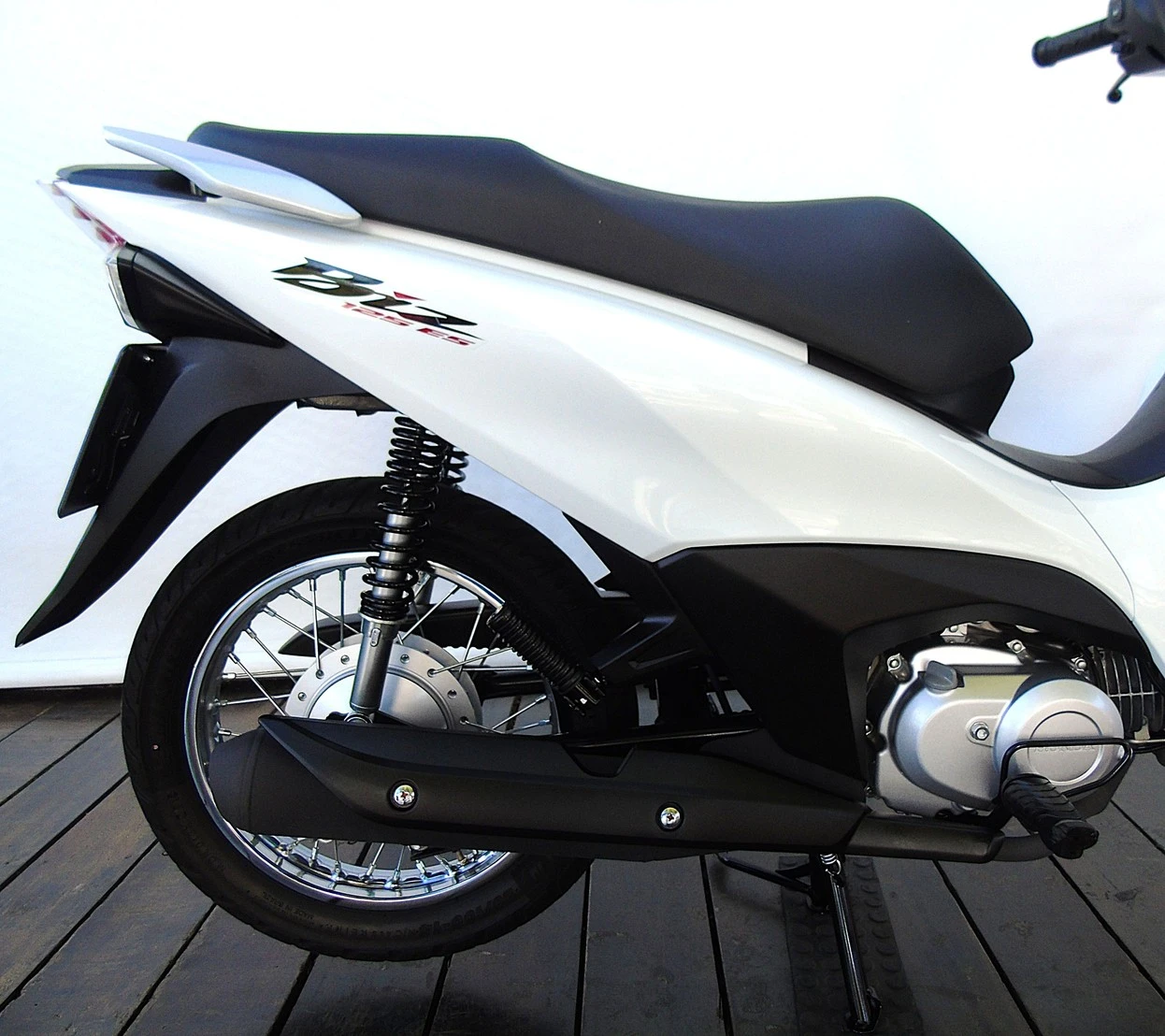 HONDA BIZ 125 ES