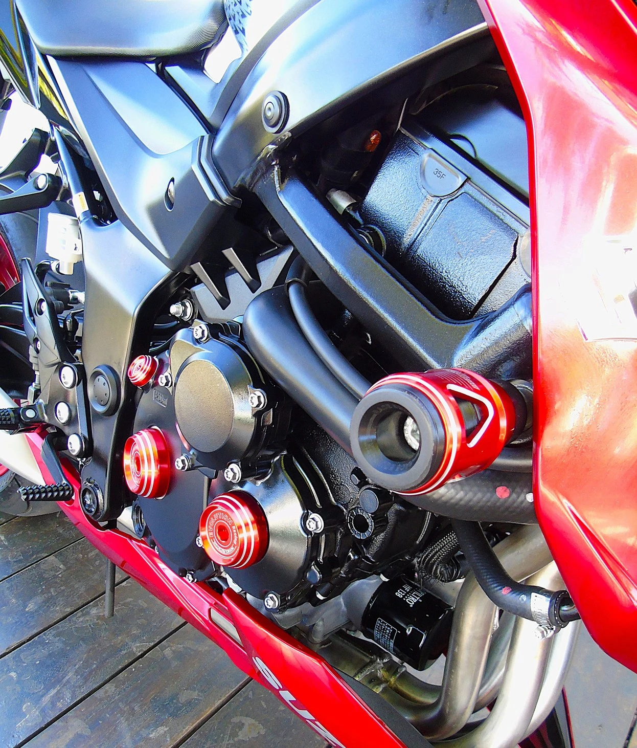 SUZUKI GSX S 750AZ