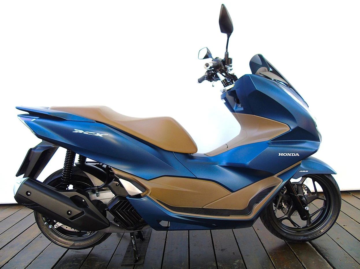 HONDA PCX DLX