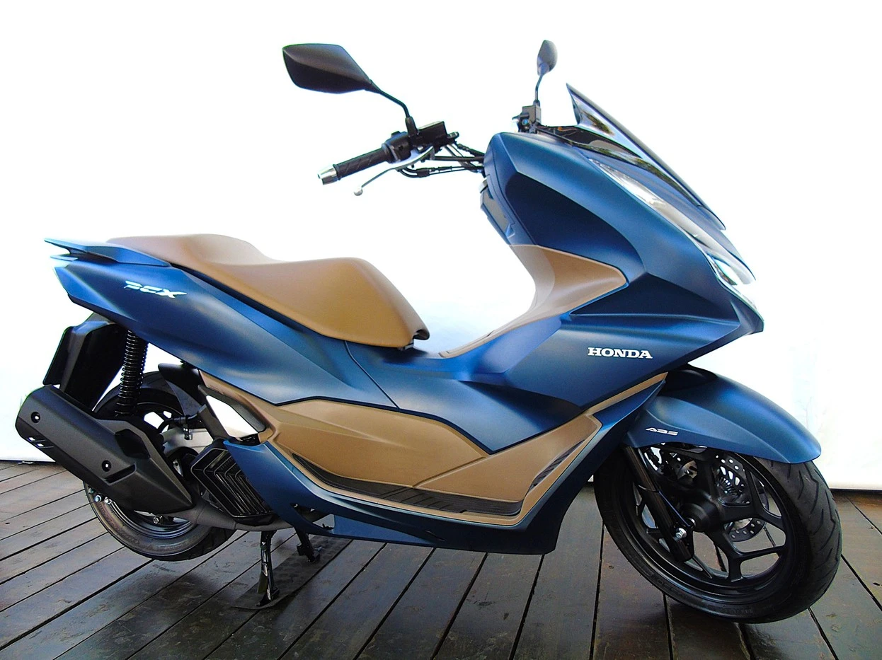 HONDA PCX DLX