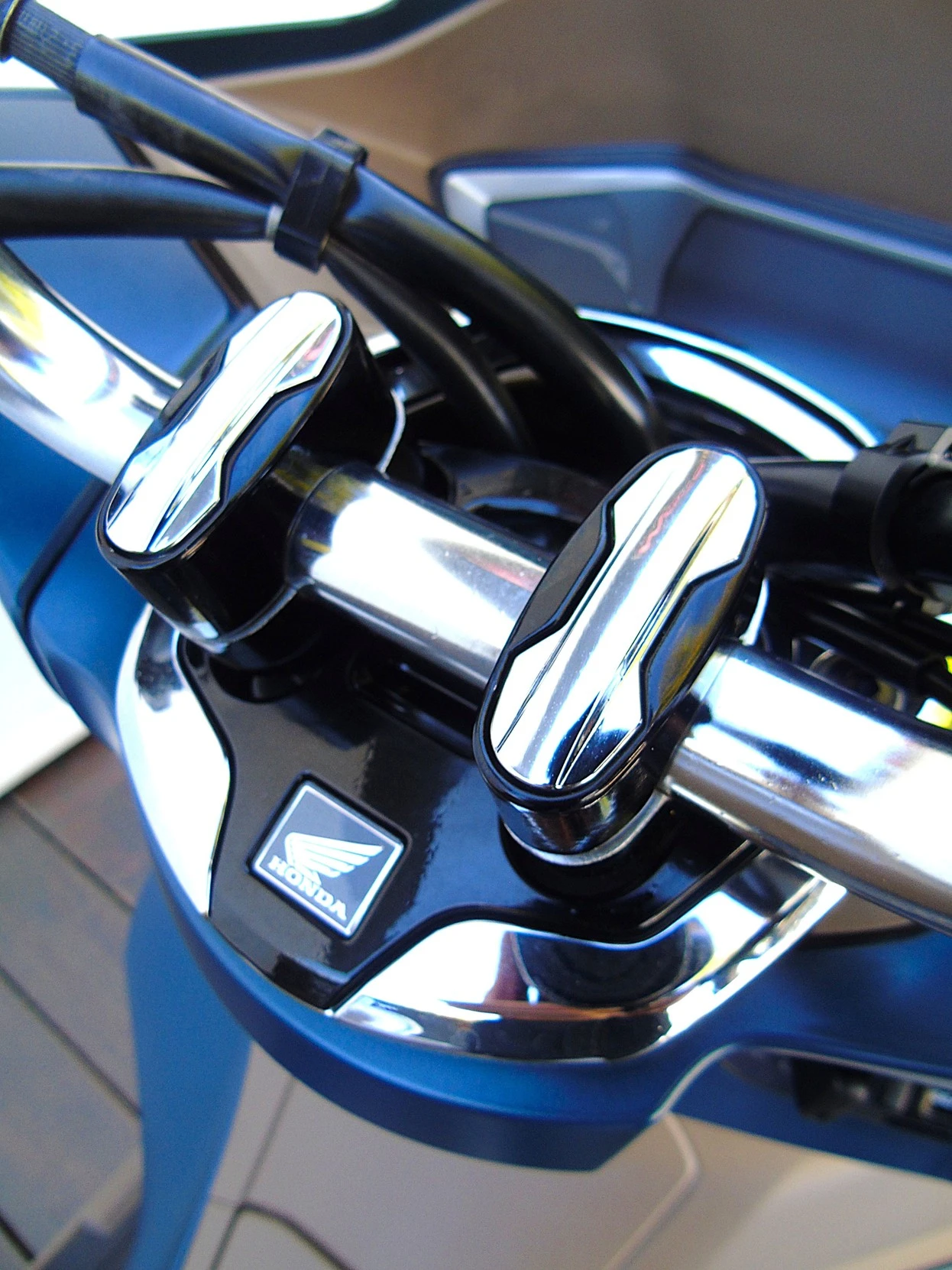HONDA PCX DLX