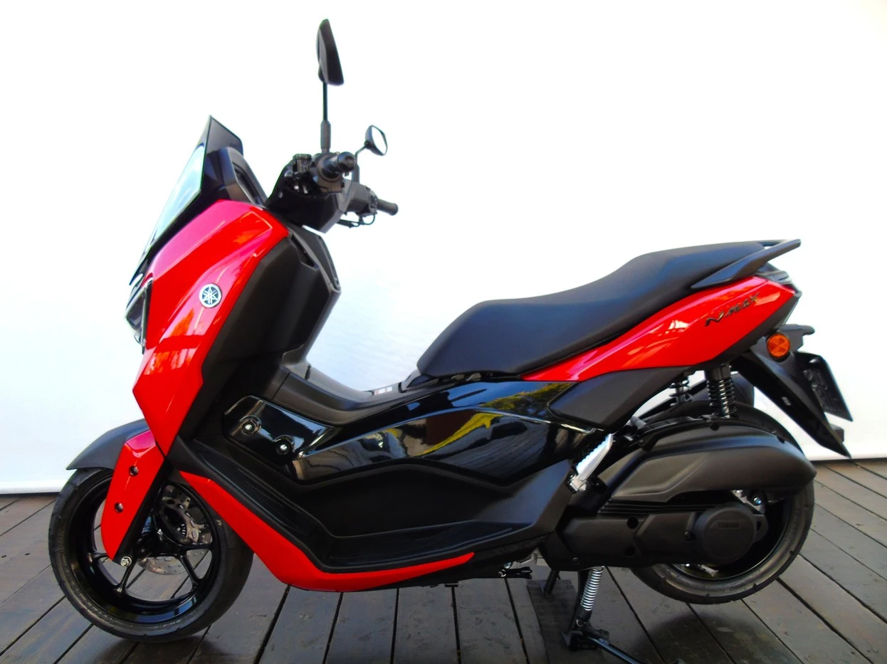 YAMAHA NMAX CONNECTED 160 ABS