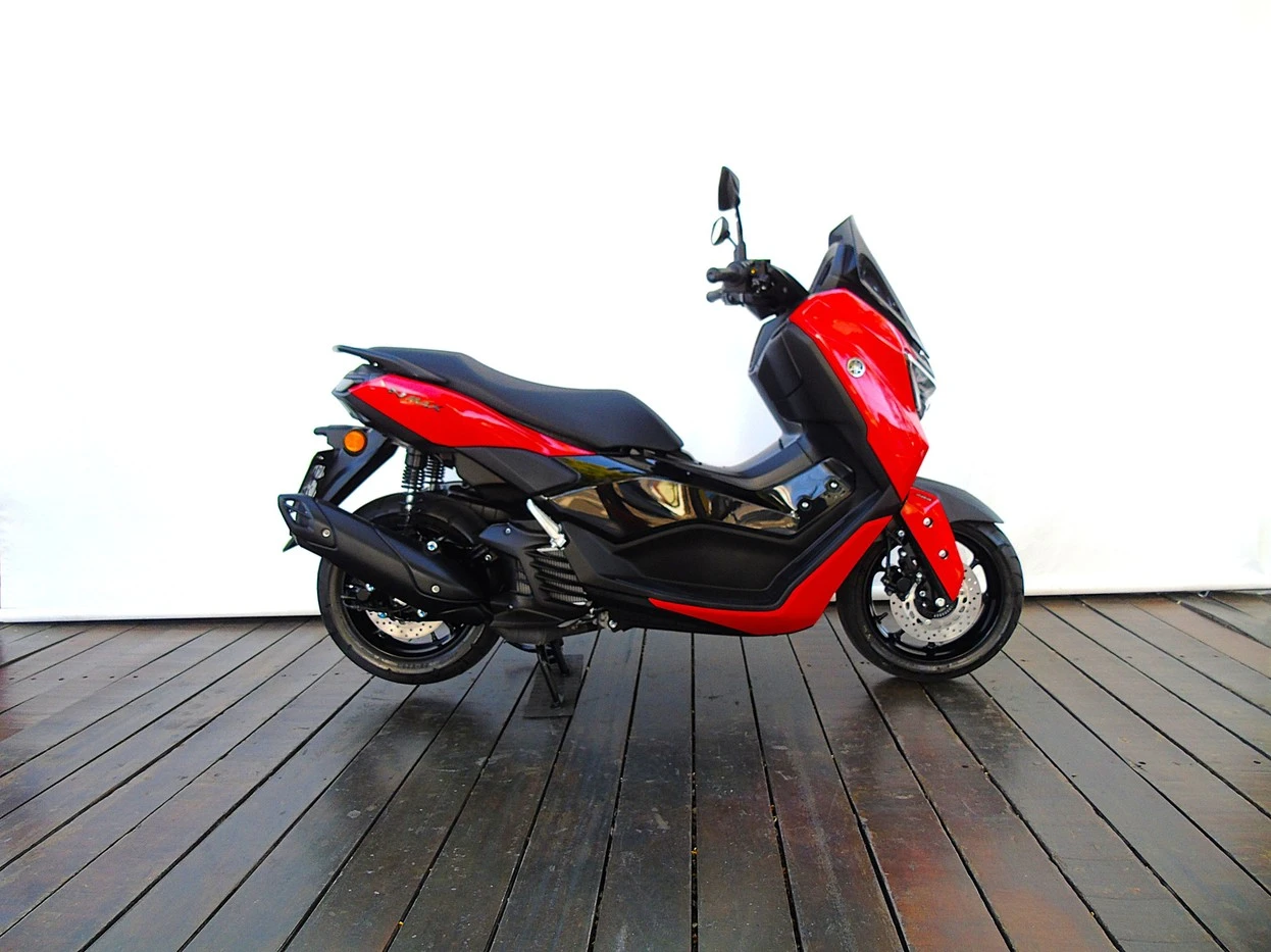 YAMAHA NMAX CONNECTED 160 ABS