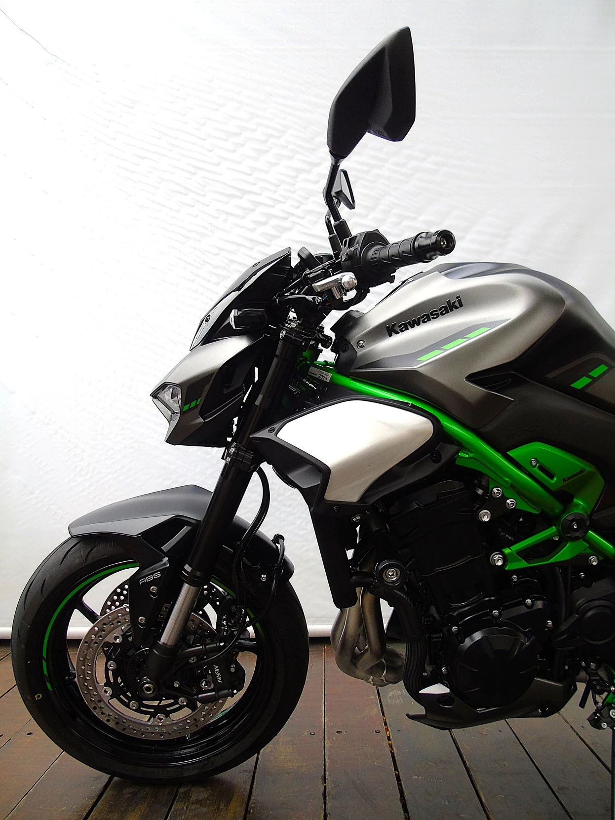 KAWASAKI Z900