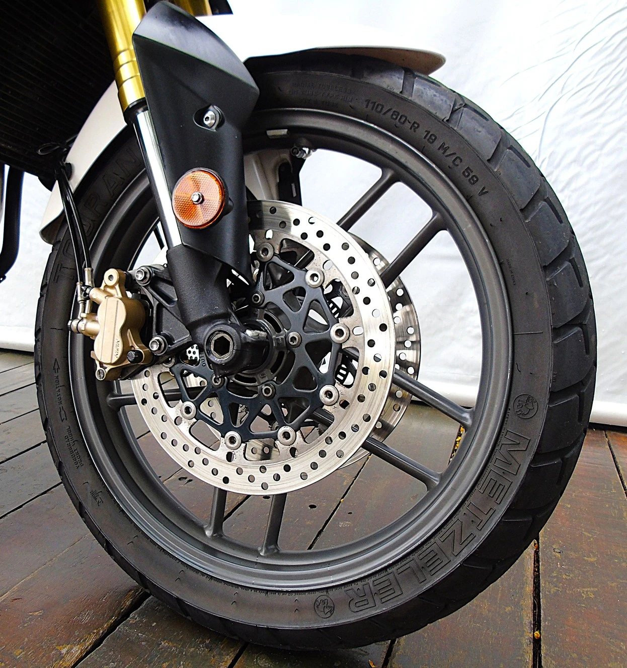 TRIUMPH TIGER 800 ABS