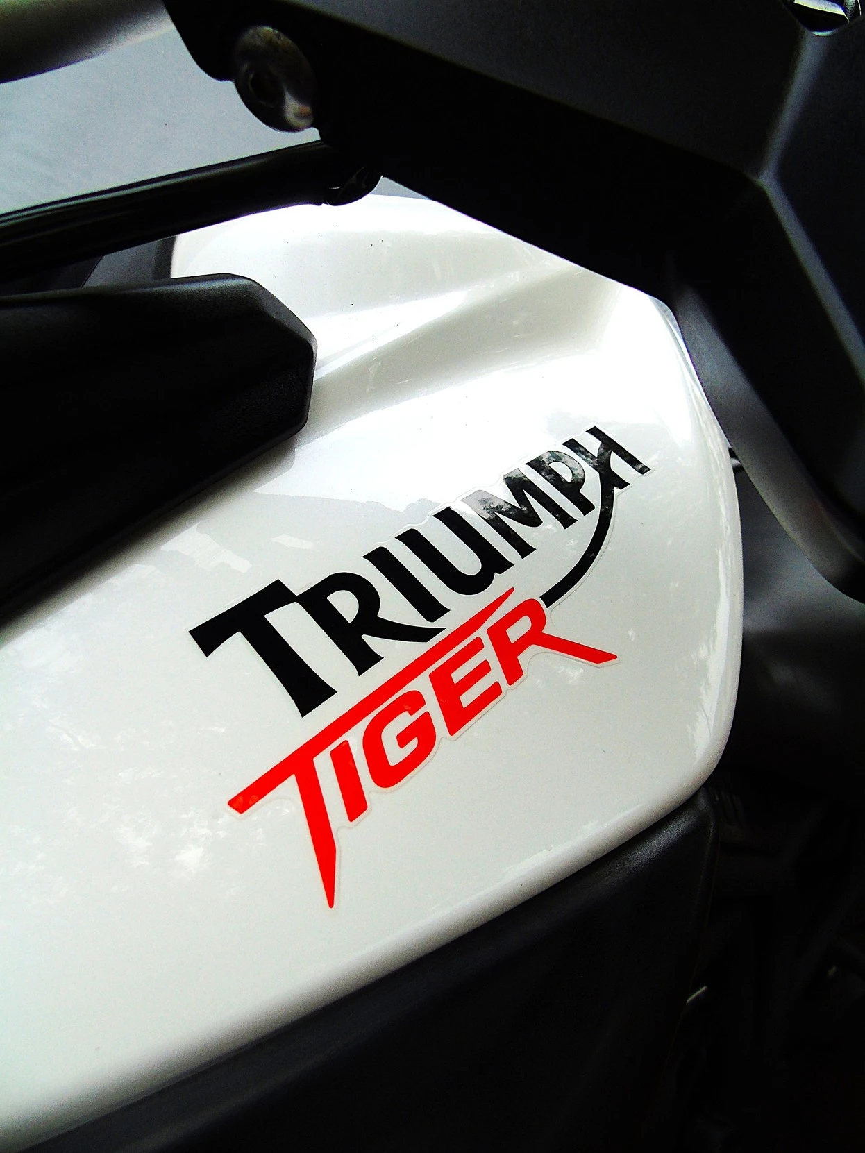 TRIUMPH TIGER 800 ABS
