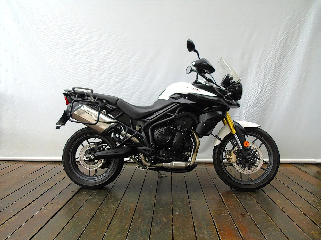 TRIUMPH TIGER 800 ABS