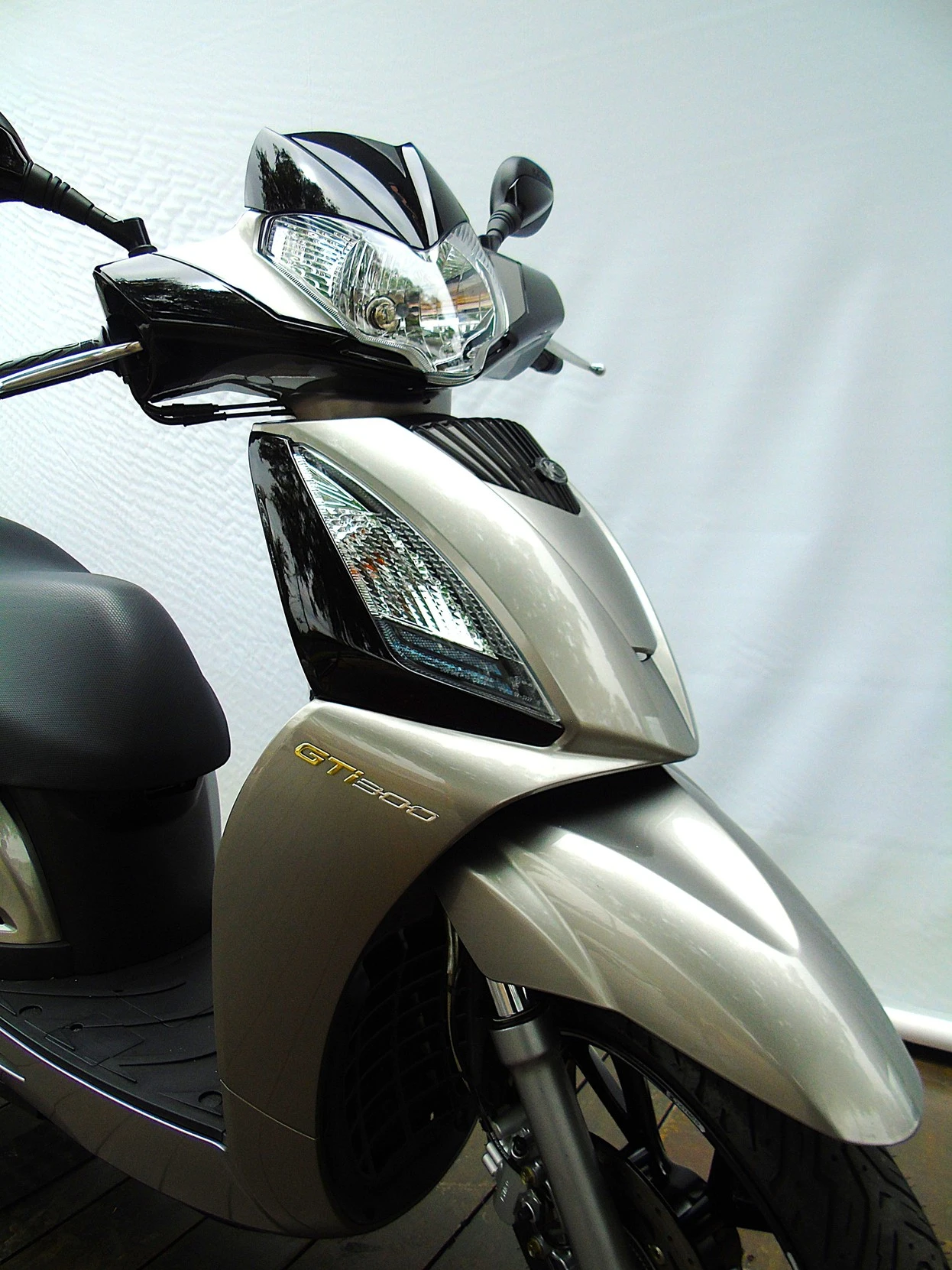 KYMCO PEOPLE GTI 300