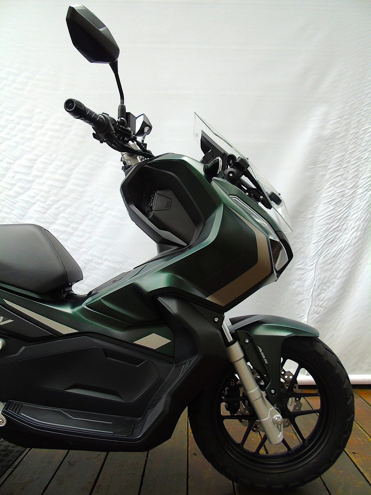 HONDA ADV