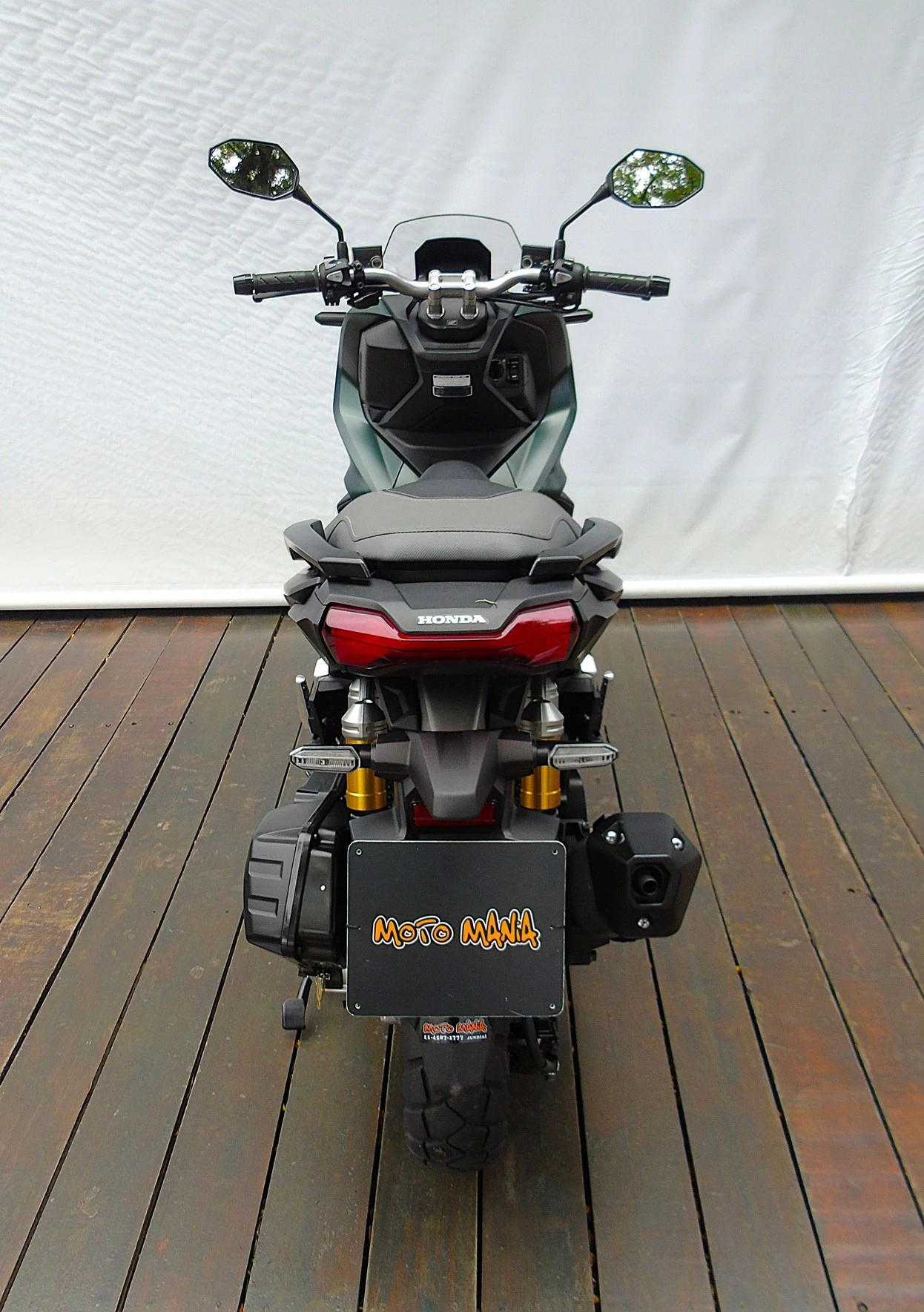 HONDA ADV