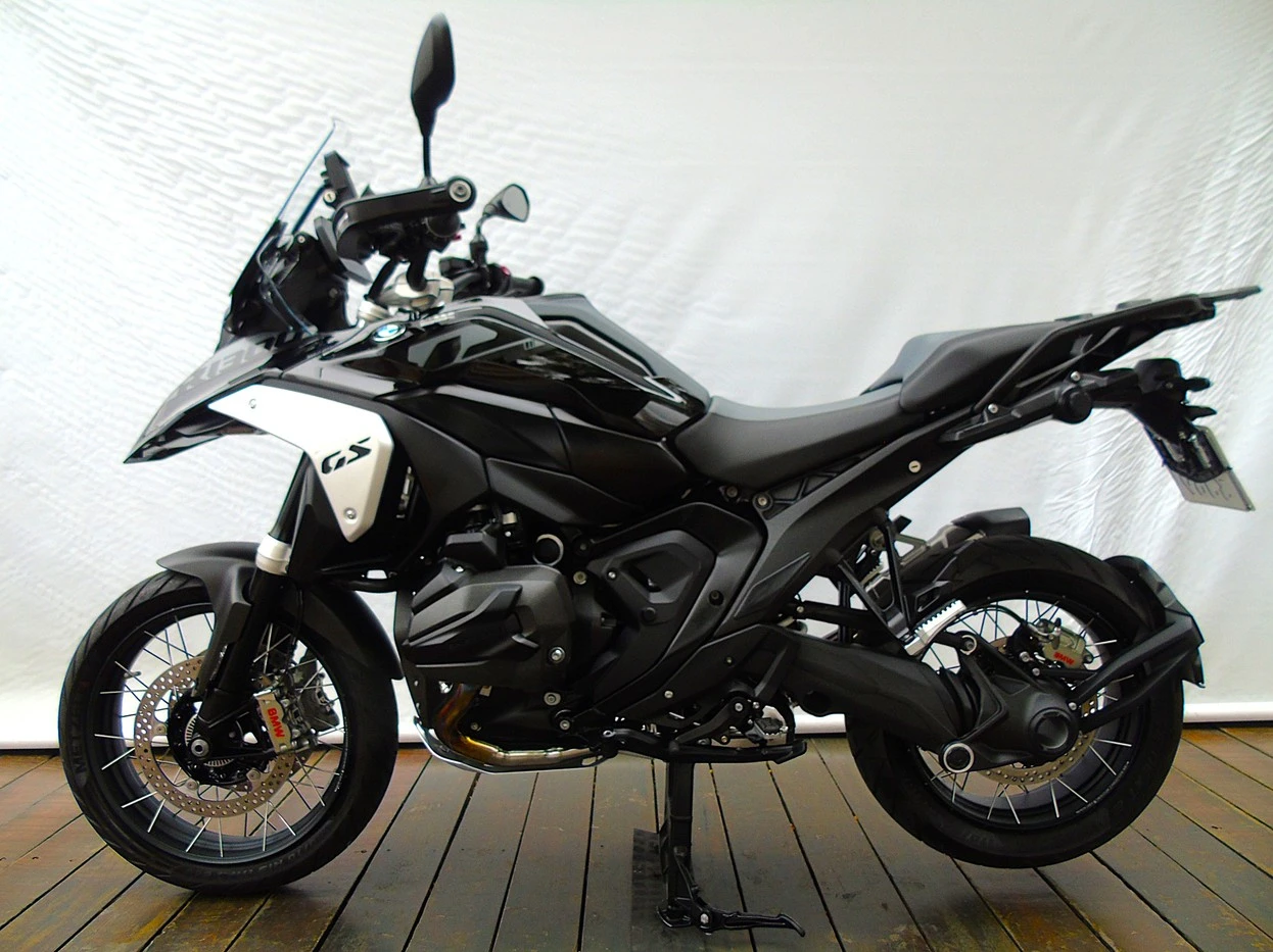 BMW R 1300 GS TRIPLE BLACK