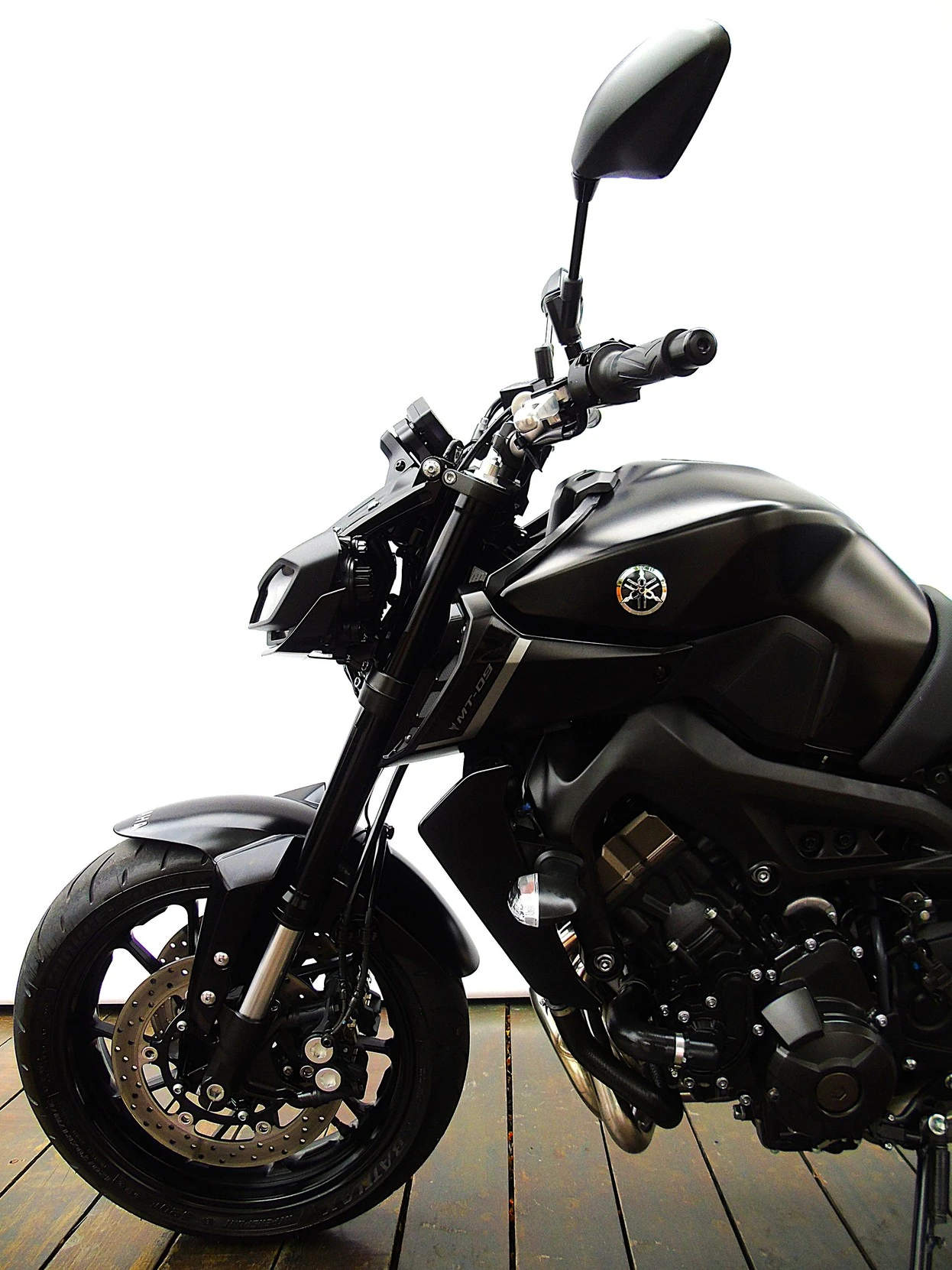 YAMAHA MT-09