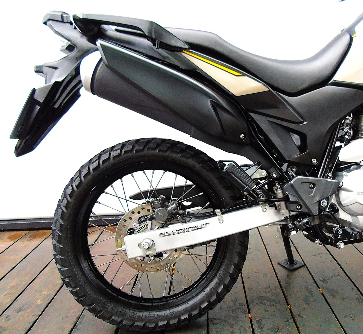 HONDA XRE 300 ADVENTURE