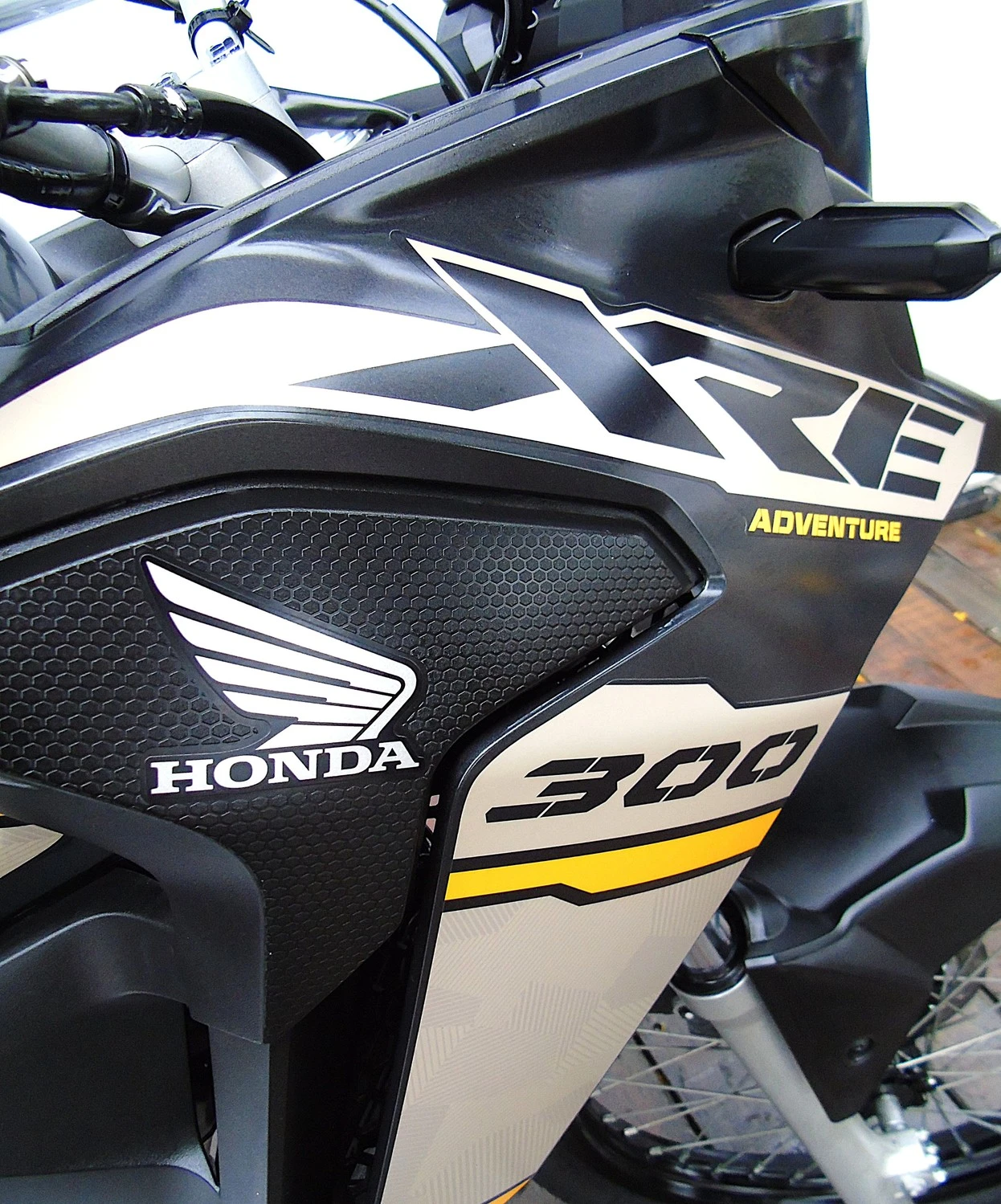 HONDA XRE 300 ADVENTURE