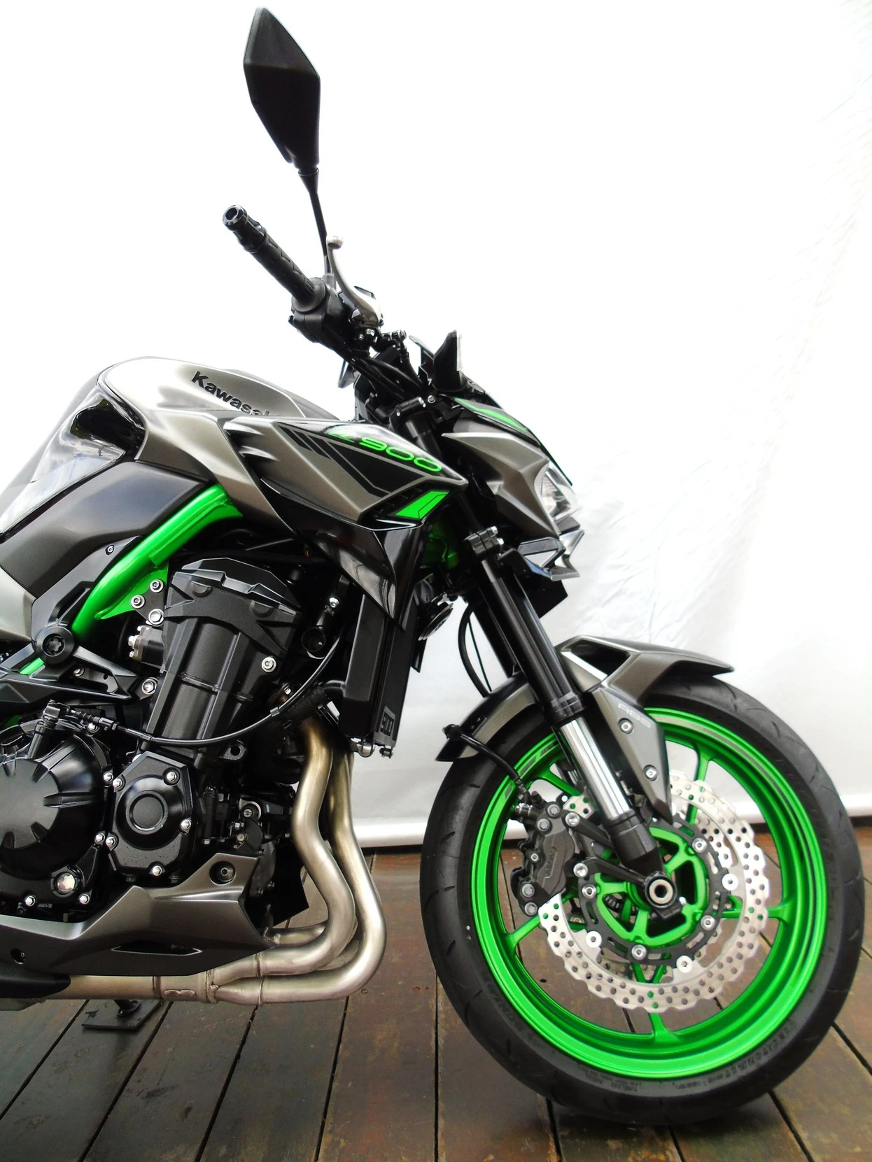 KAWASAKI Z900