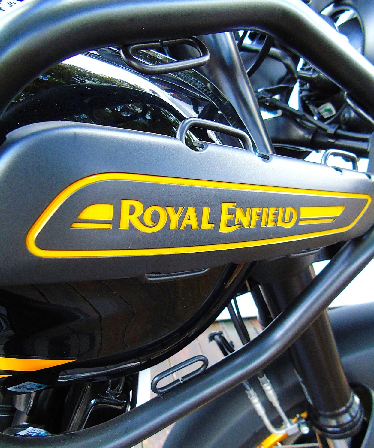 ROYAL ENFIELD HIMALAYAN