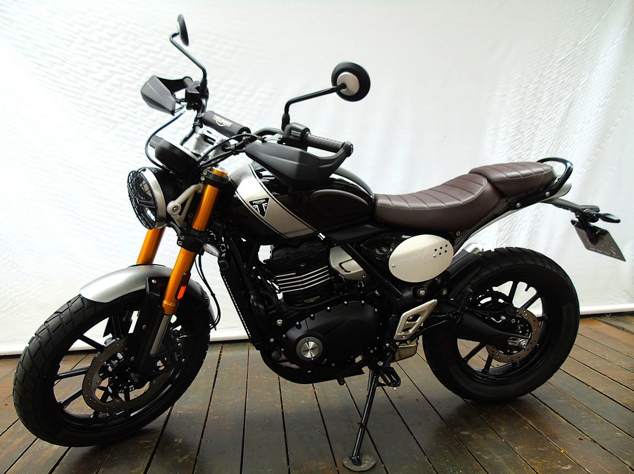 TRIUMPH SCRAMBLER