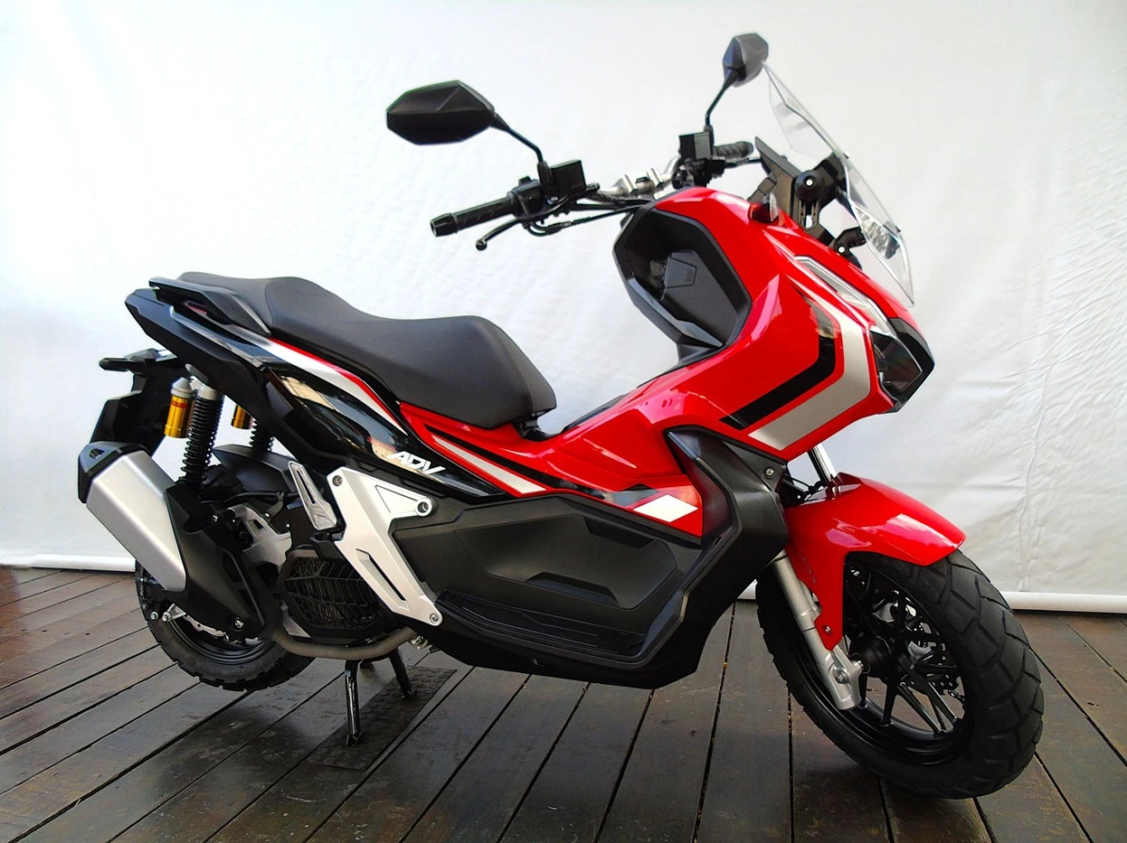 HONDA ADV 150