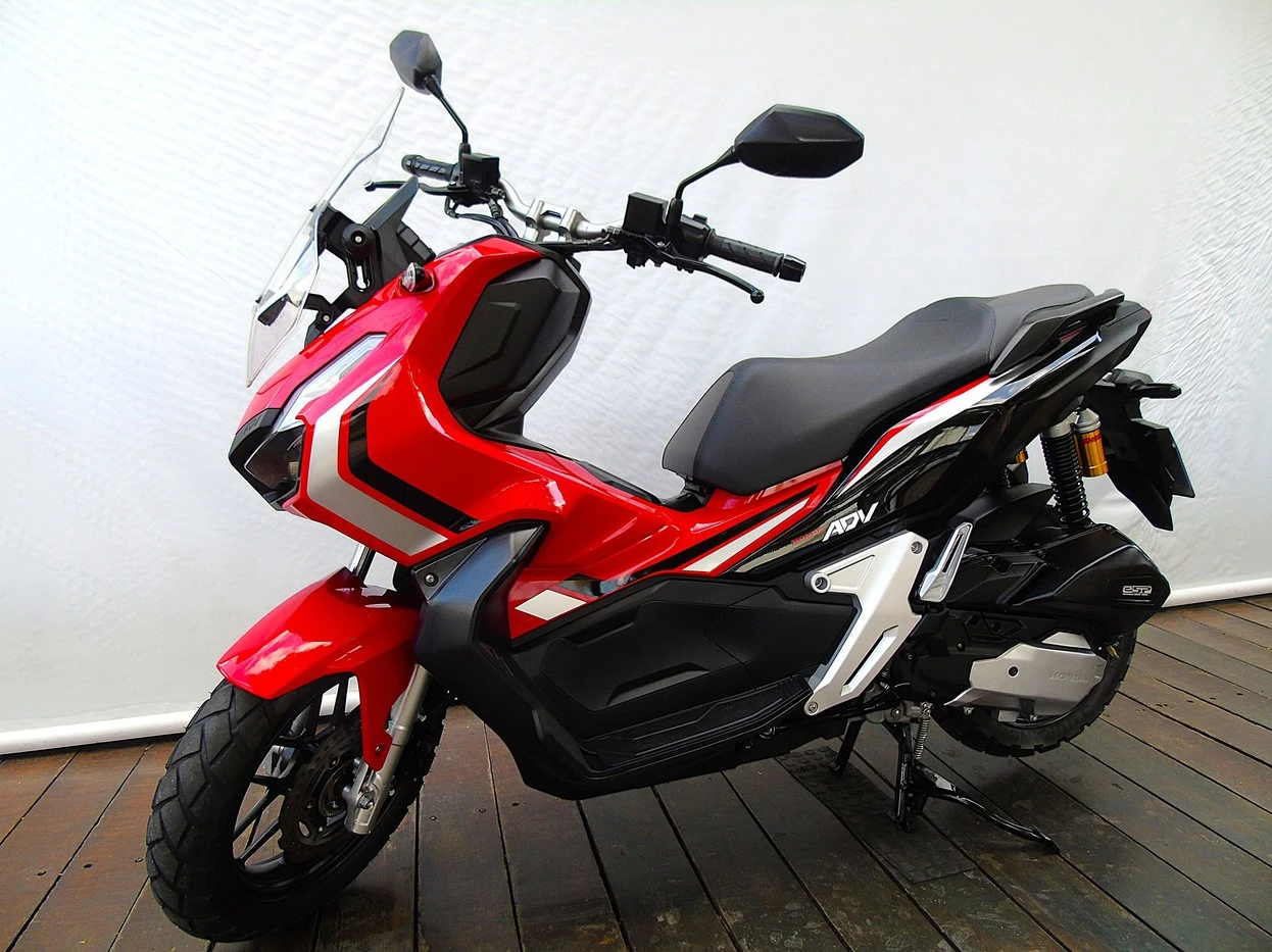 HONDA ADV 150